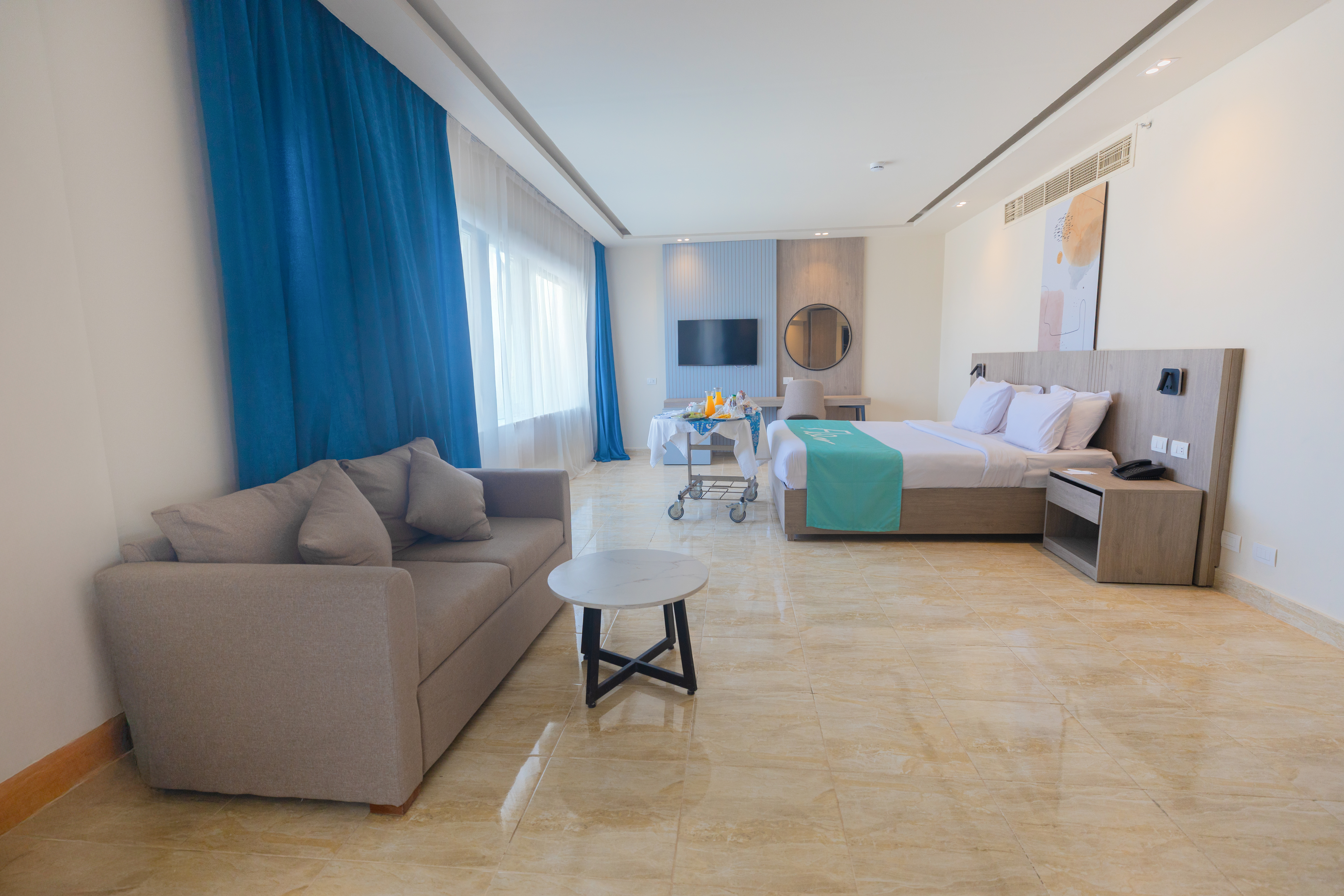 Family Room Pool View Two Double Beds