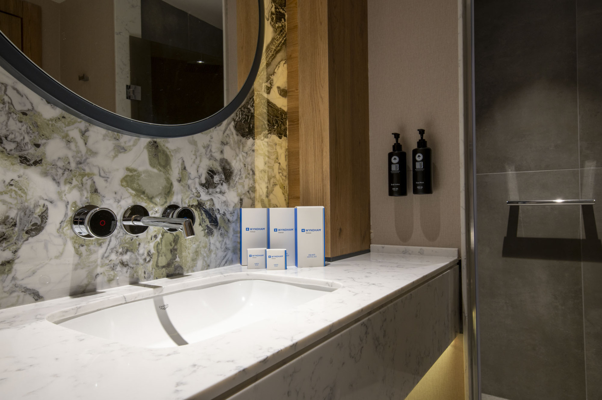 Double Deluxe Pool View