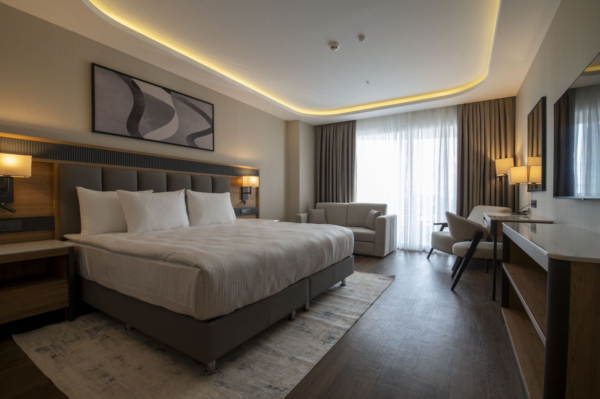 Double Deluxe Pool View