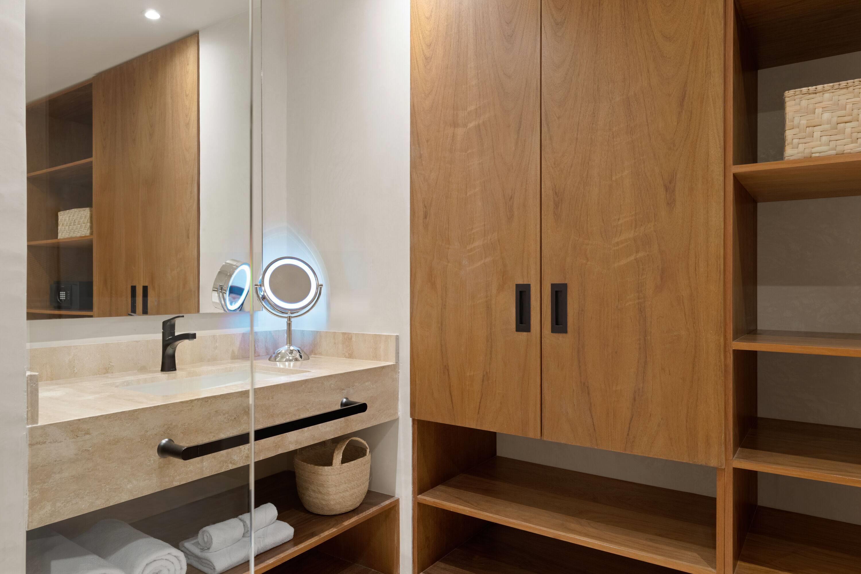 Suite Two Queen Beds