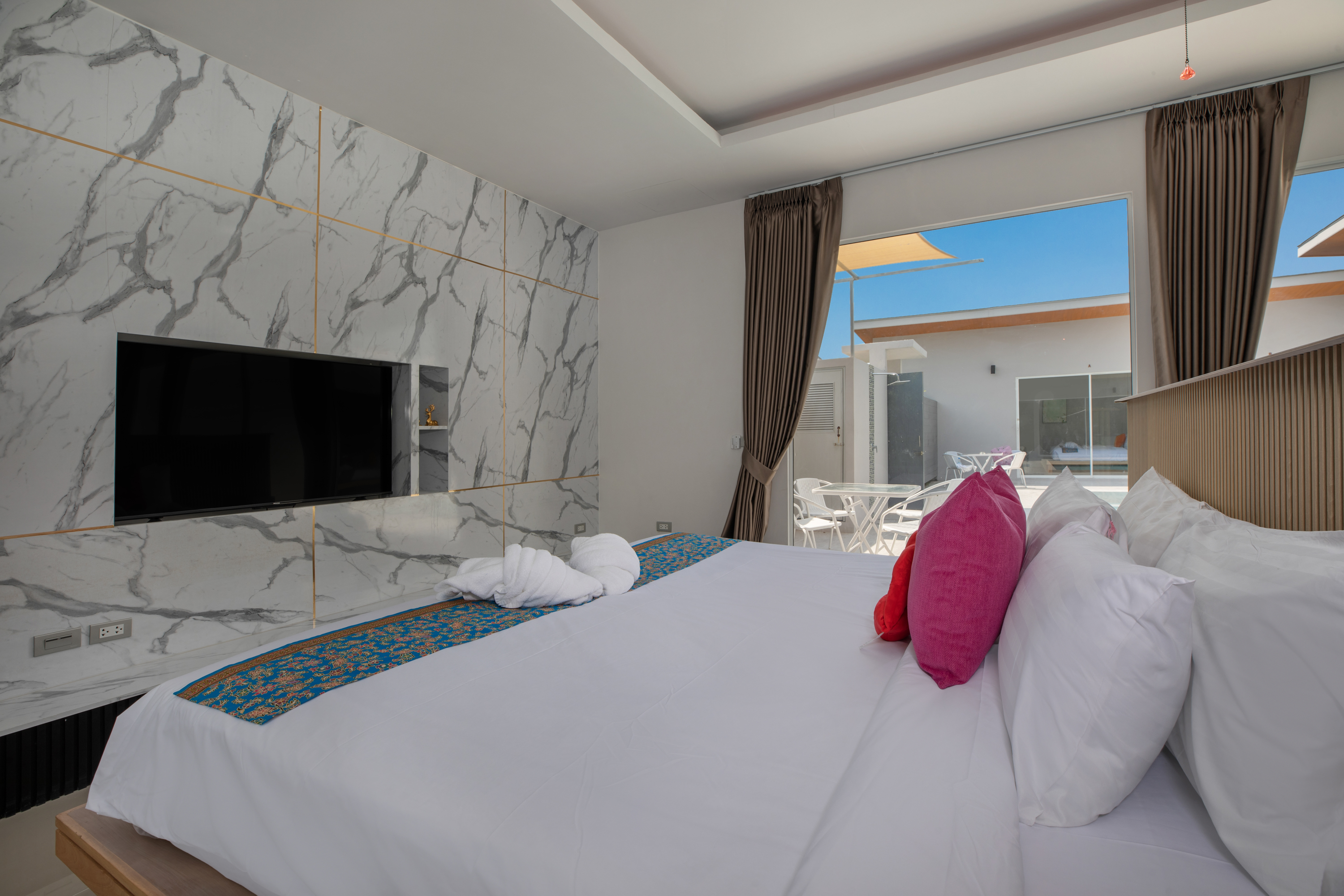 Villa Four Bedrooms with Private Pool