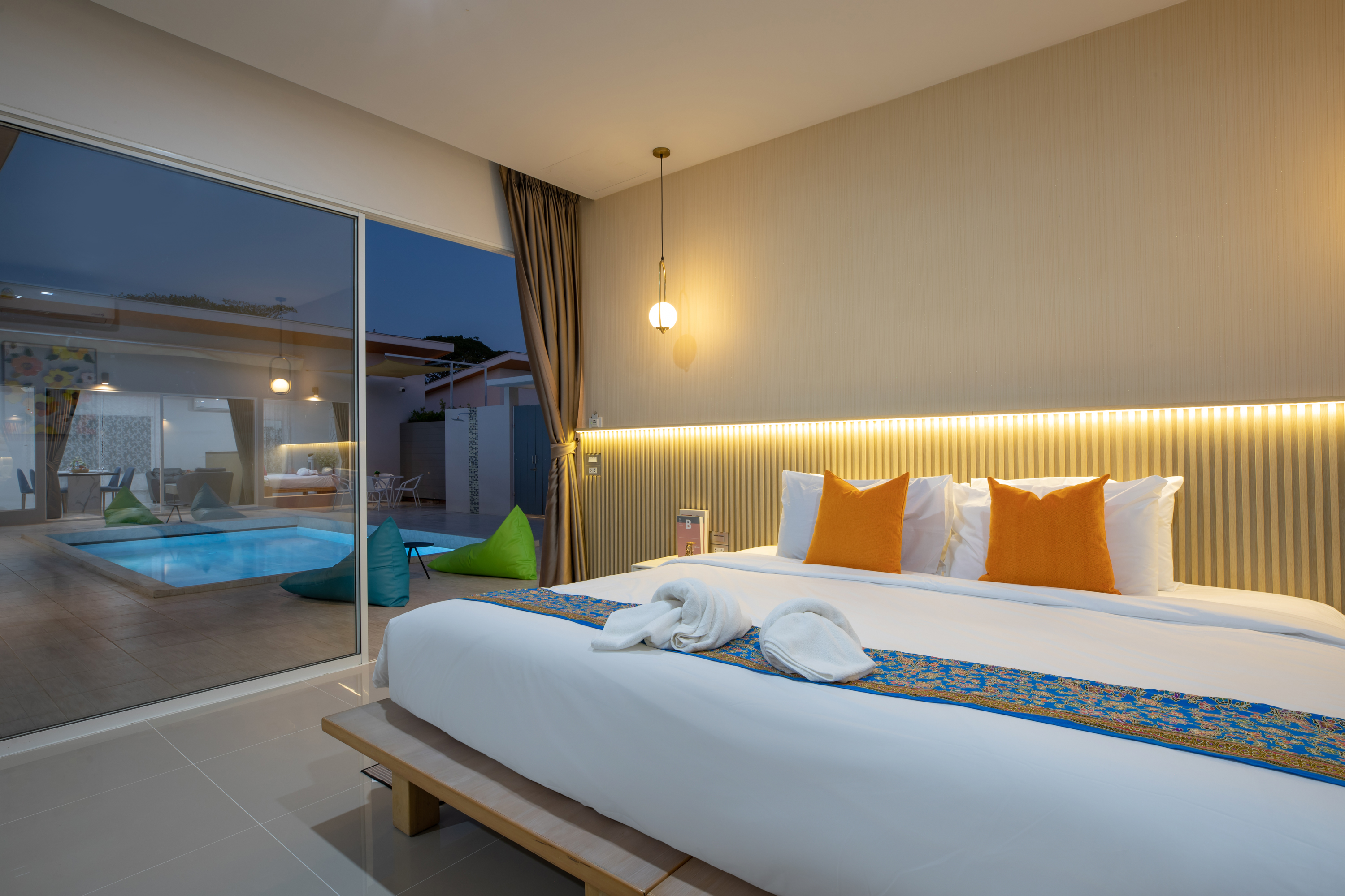 Double Deluxe One Bedroom