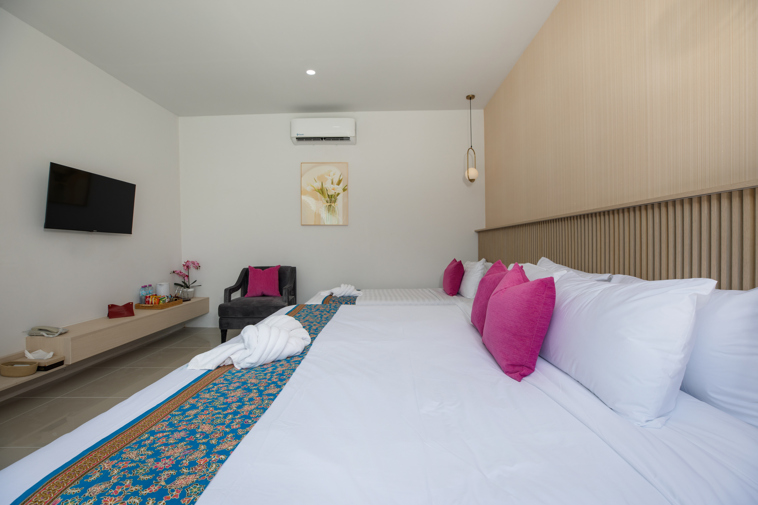 Family Room Deluxe One Bedroom