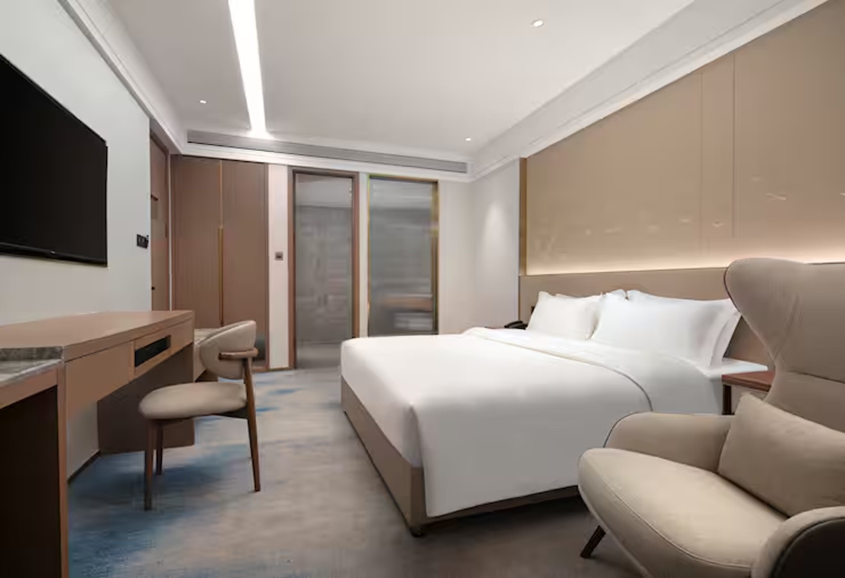 Double Guest Room King Bed