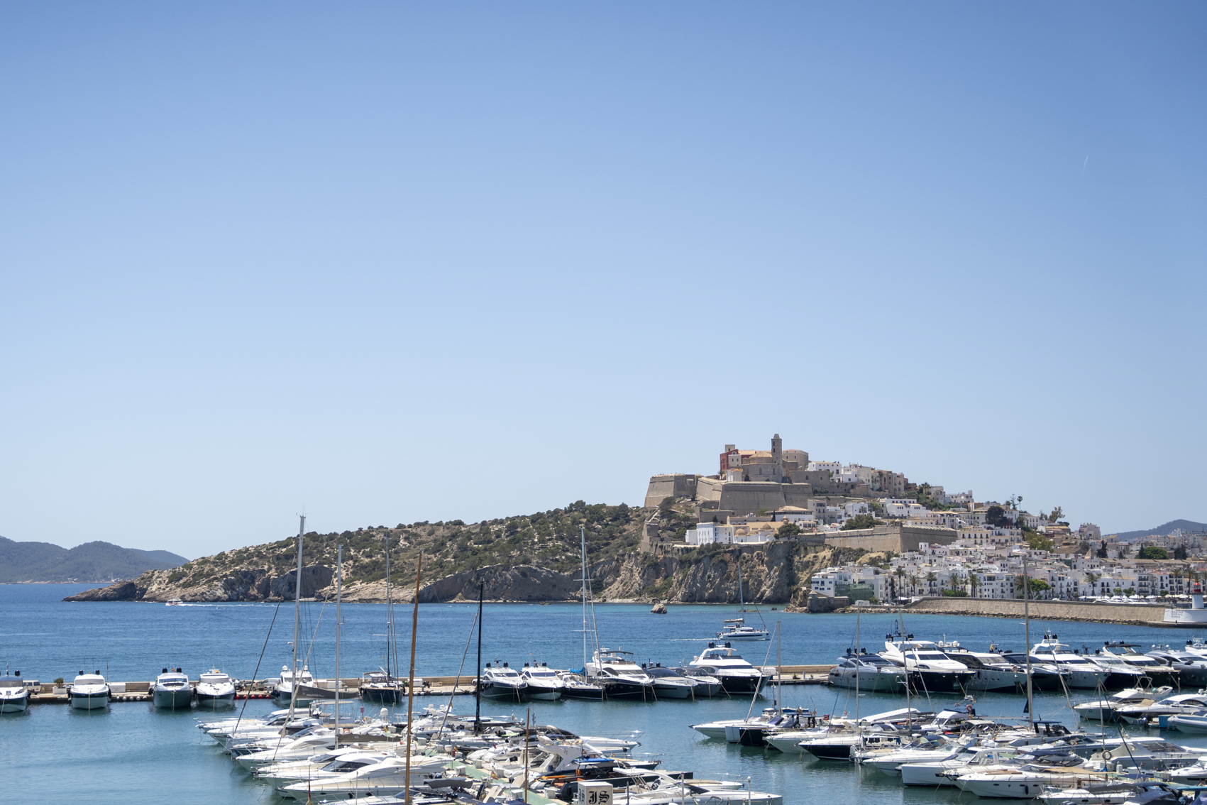 Double or Twin Deluxe Sea View