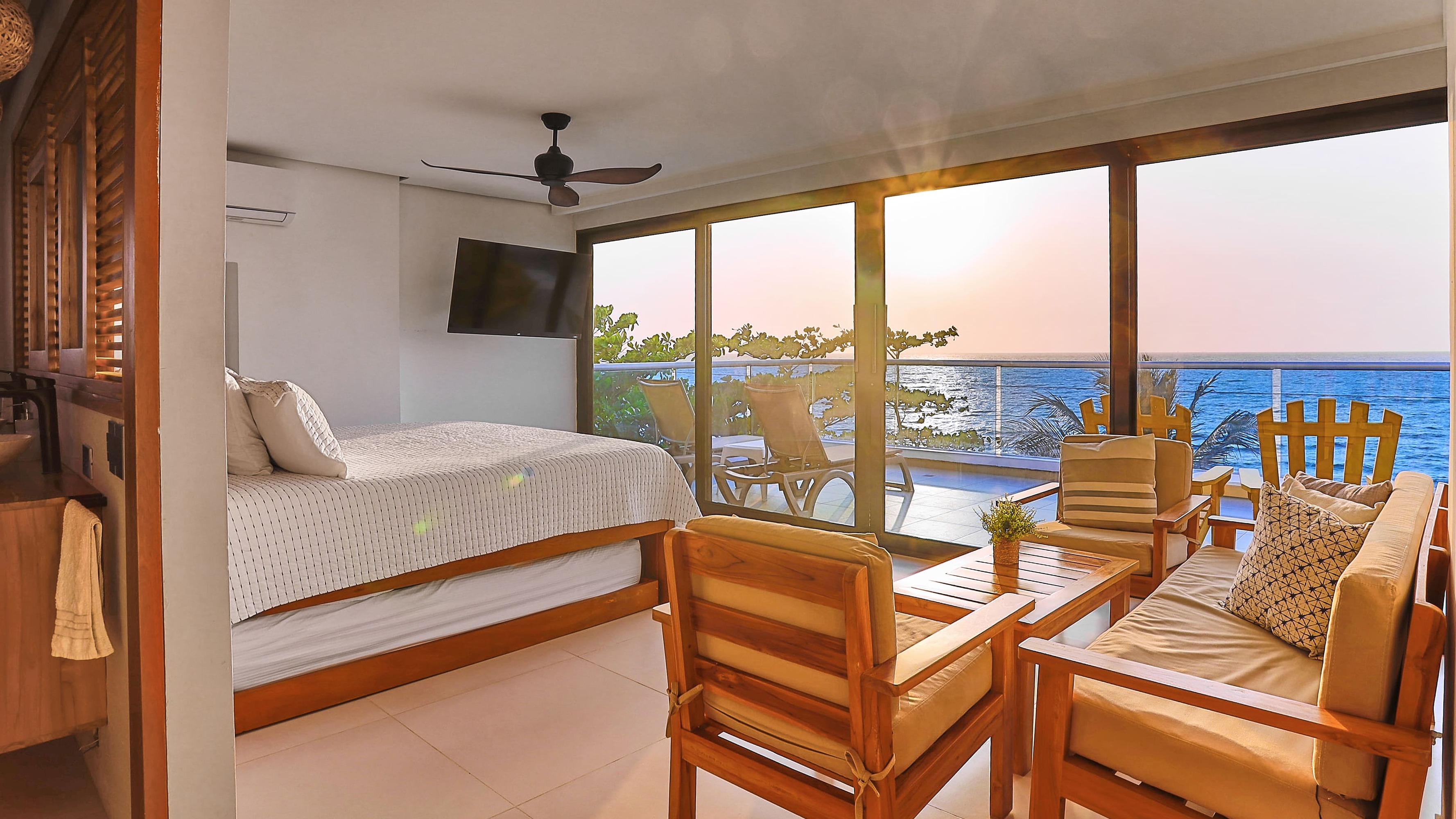 Quadruple Deluxe Ocean View