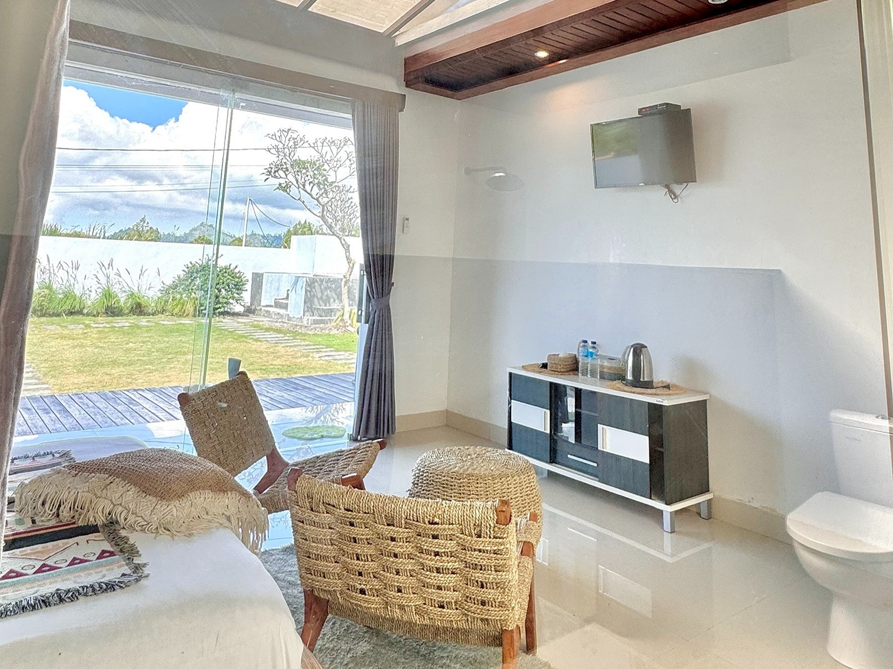 Studio Deluxe Mountain View