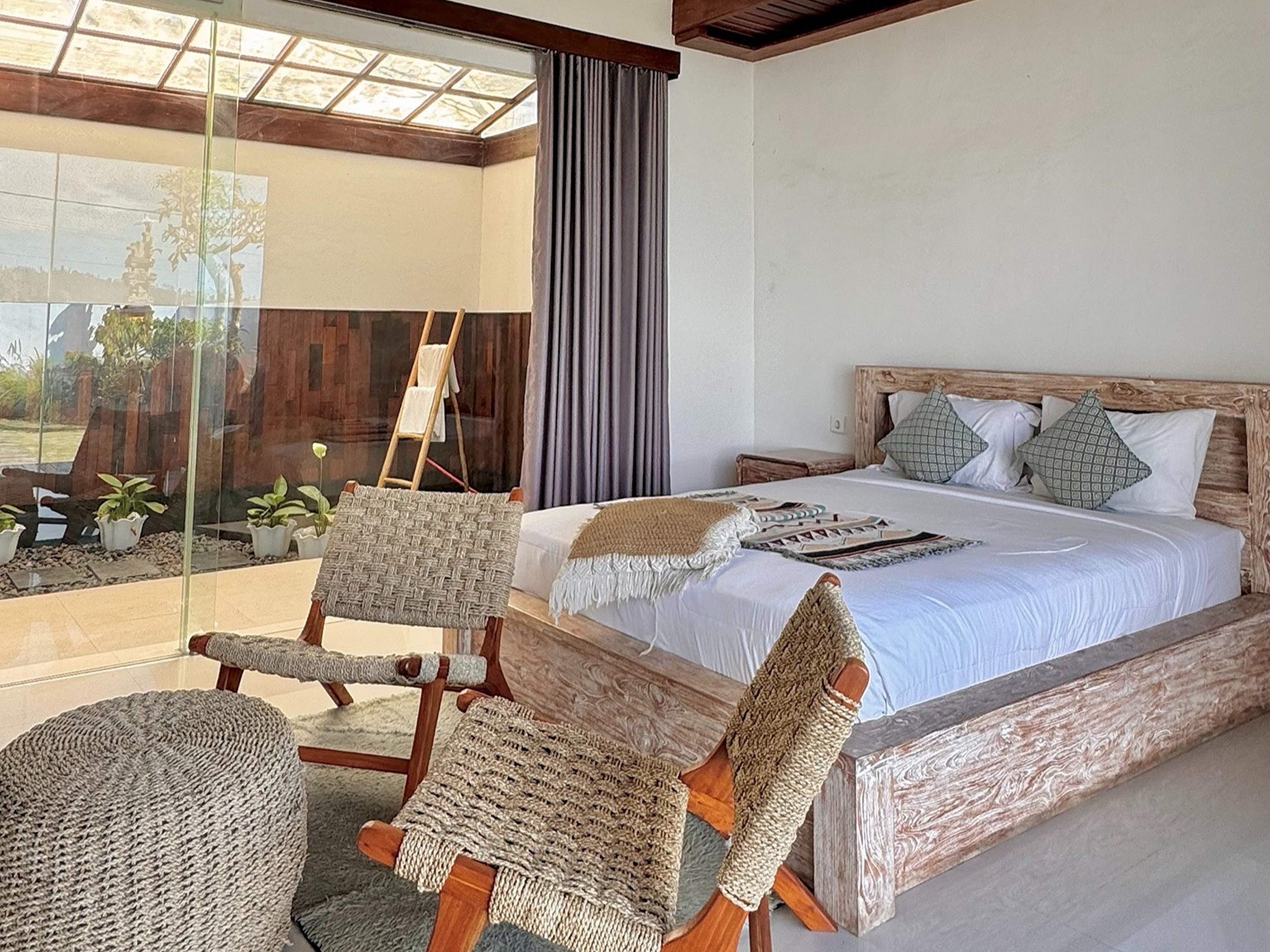 Studio Deluxe Mountain View