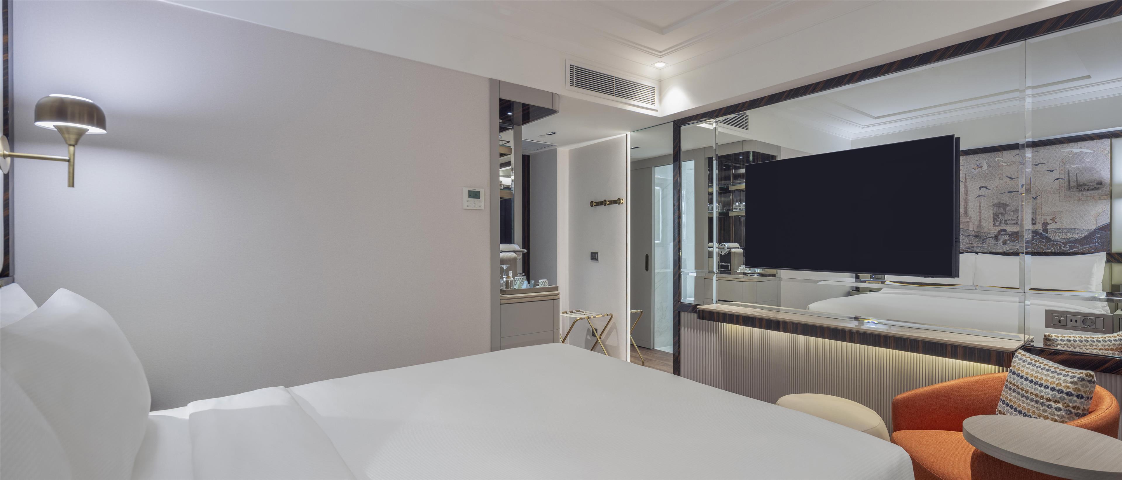 Double Deluxe with Balcony