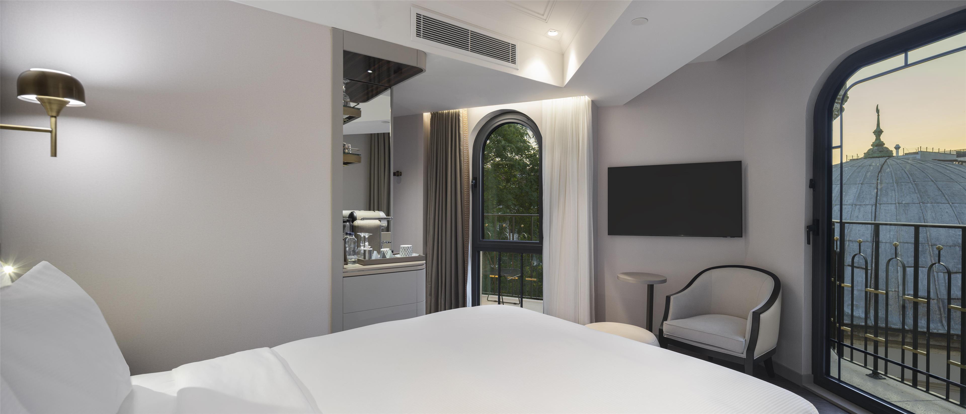 Double Deluxe with Balcony