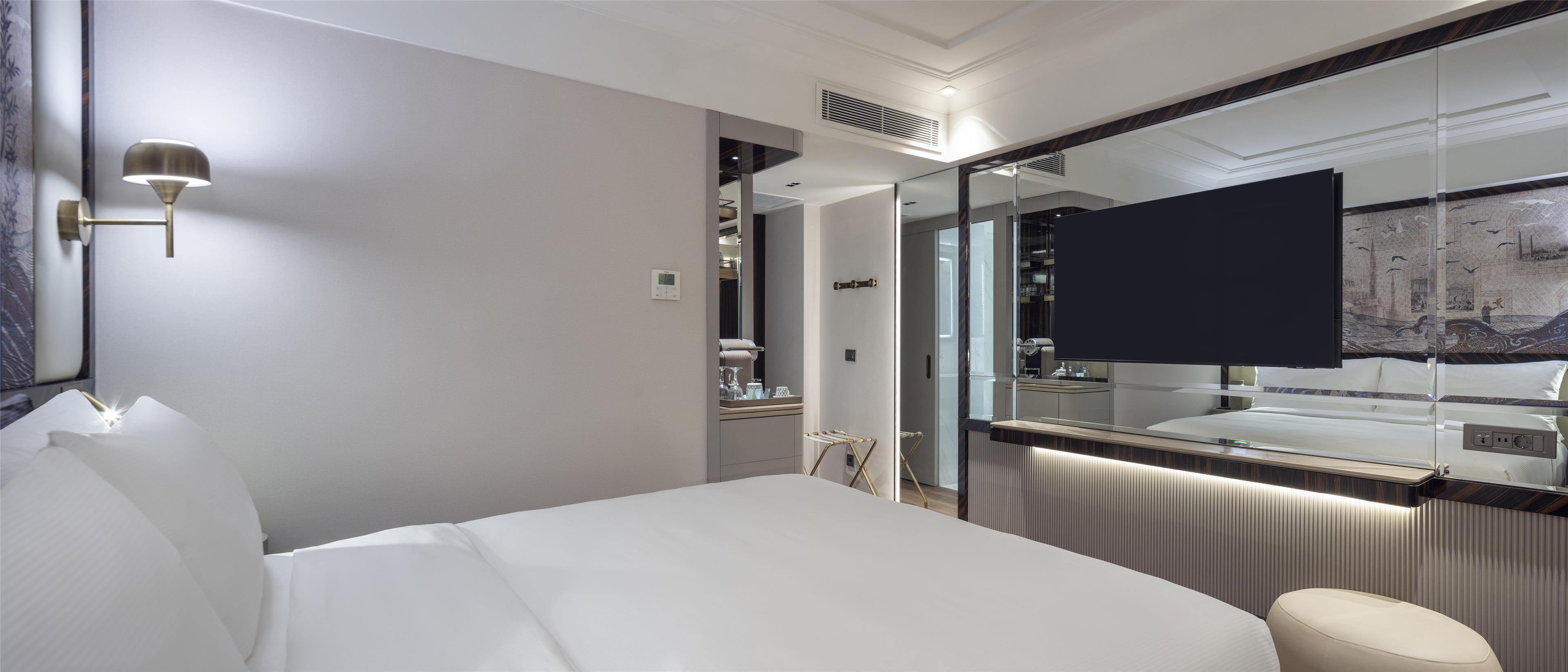 Double Deluxe with Balcony