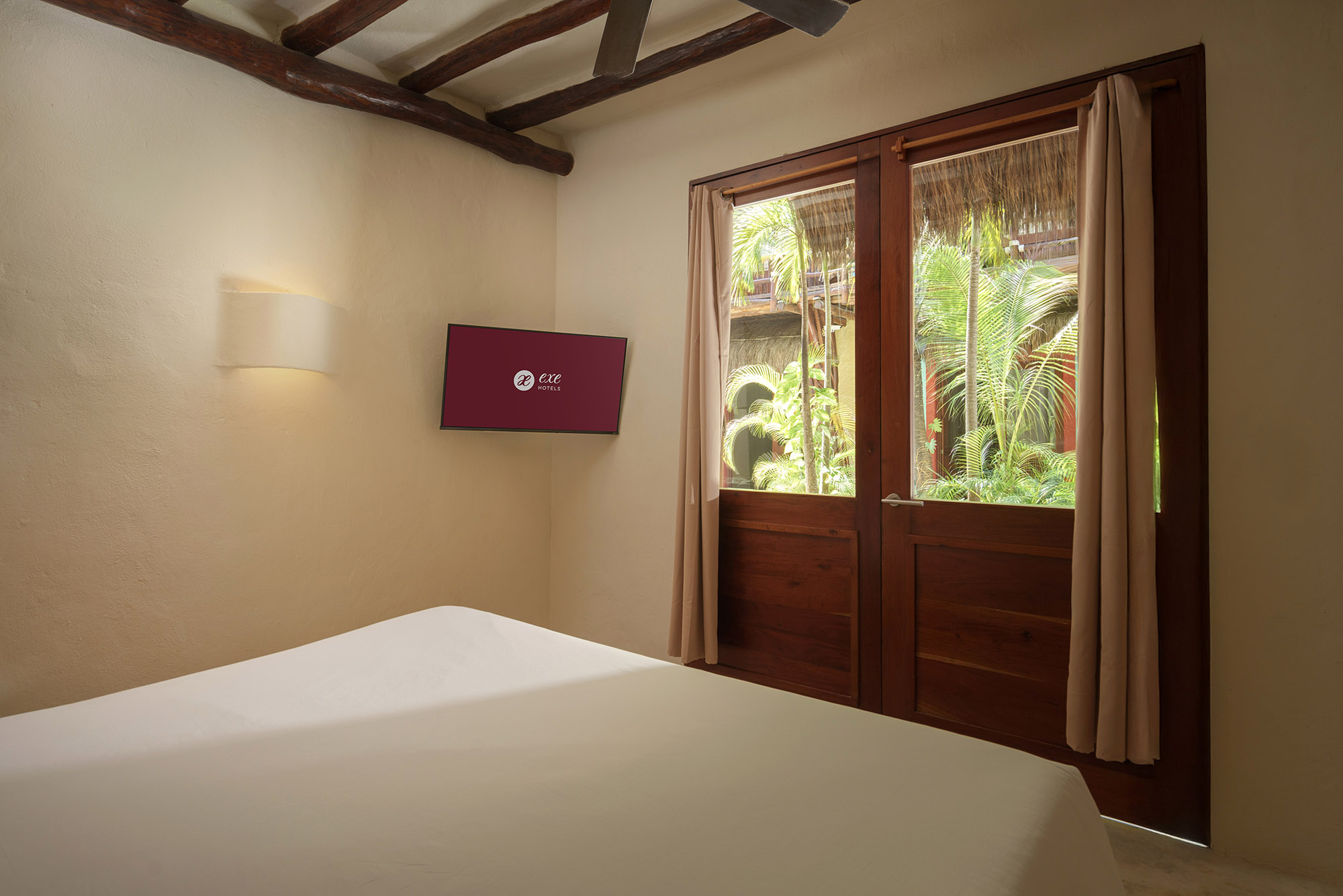 Double or Twin Deluxe