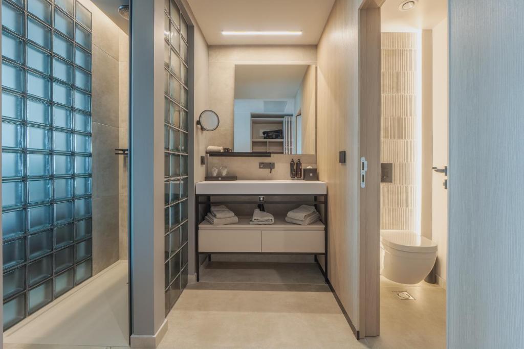 Double or Twin Deluxe with Balcony