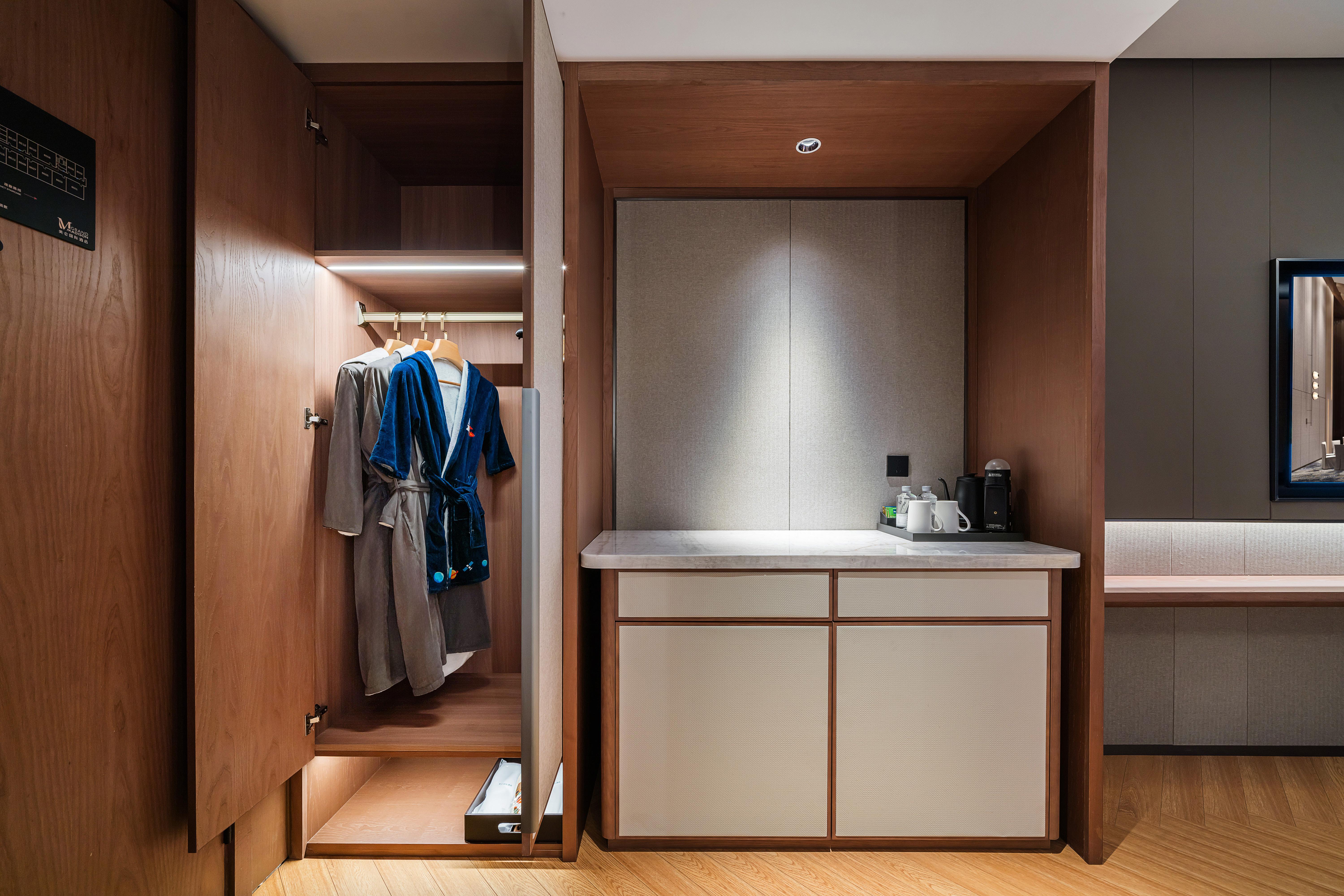 Family Room Standard