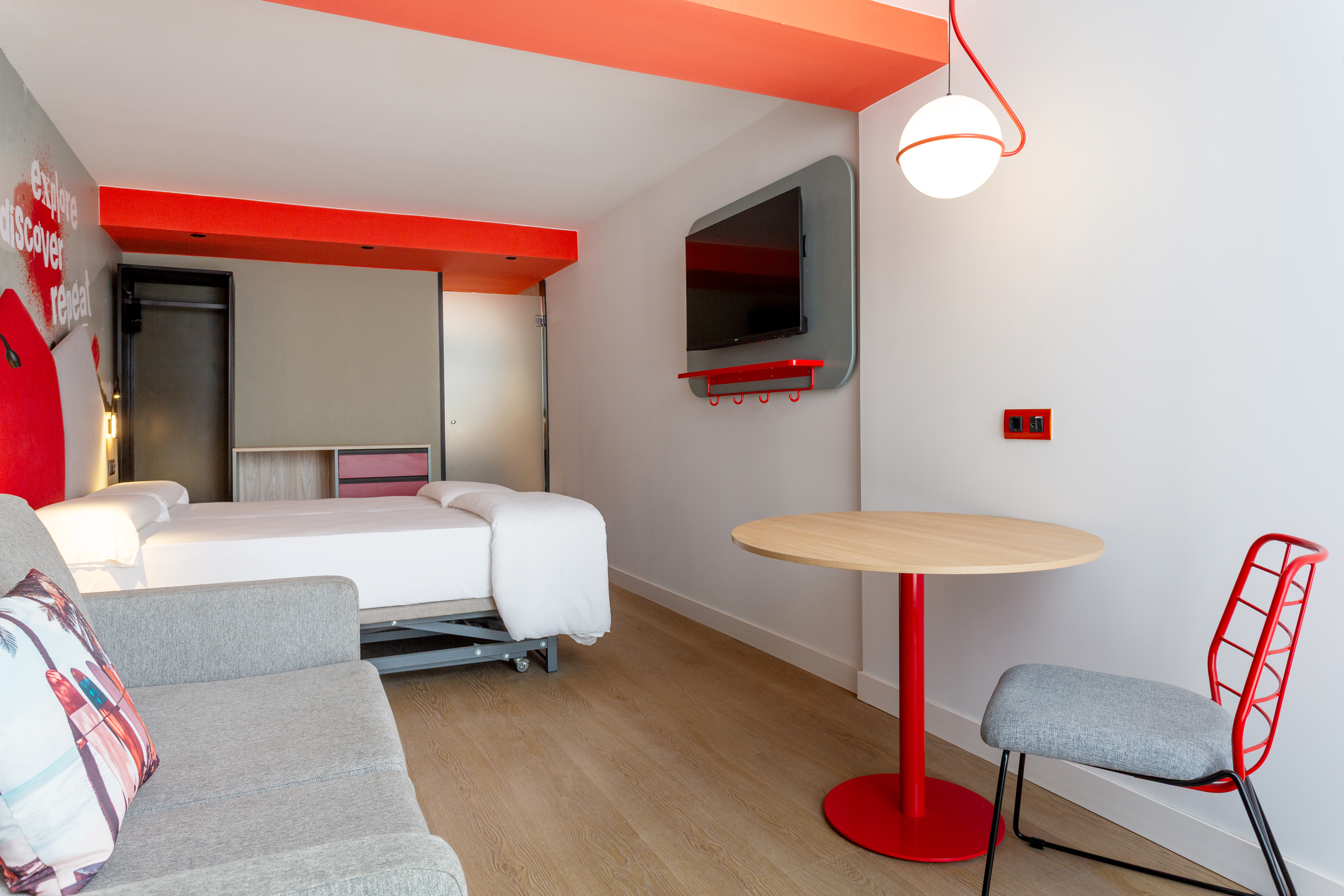 Double or Twin Standard