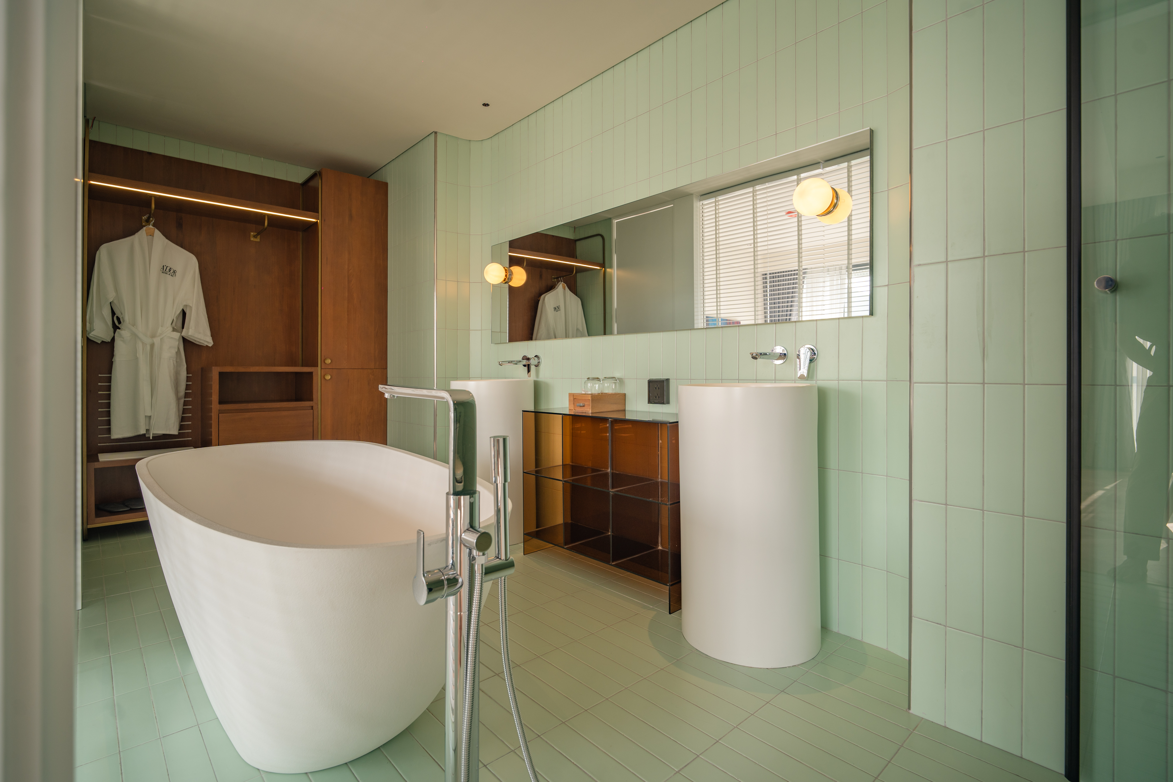 Suite King Bed One Bedroom 