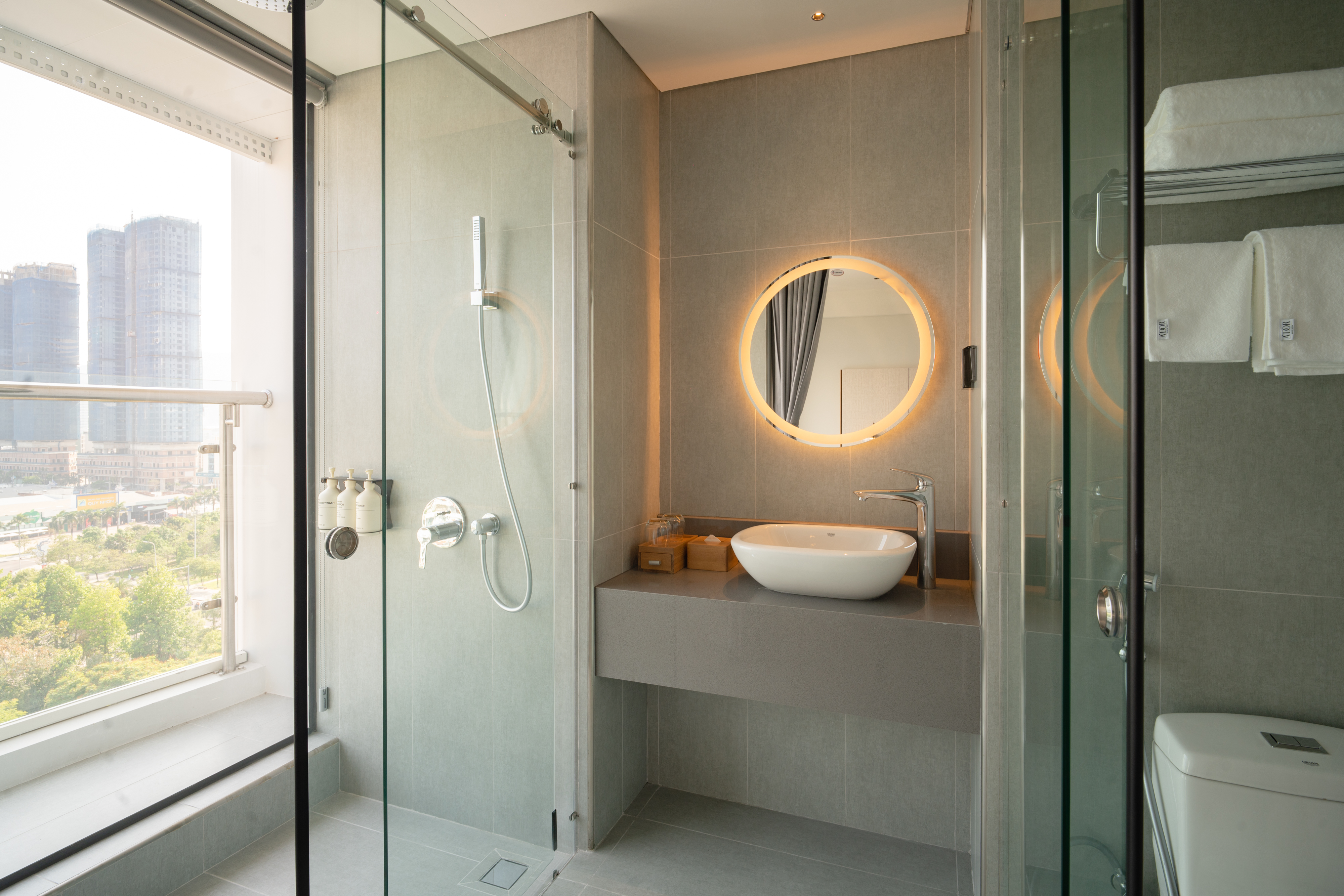 Room Premier King Bed