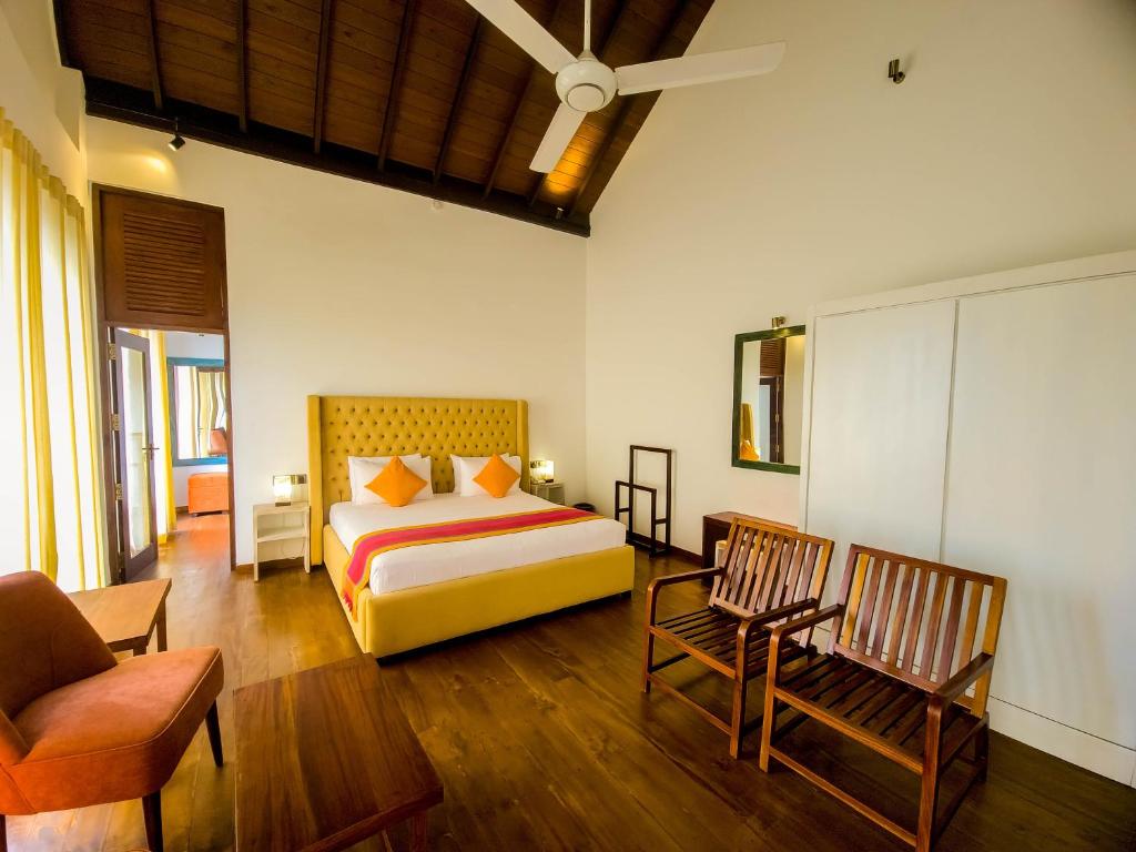 Double Superior Lake View