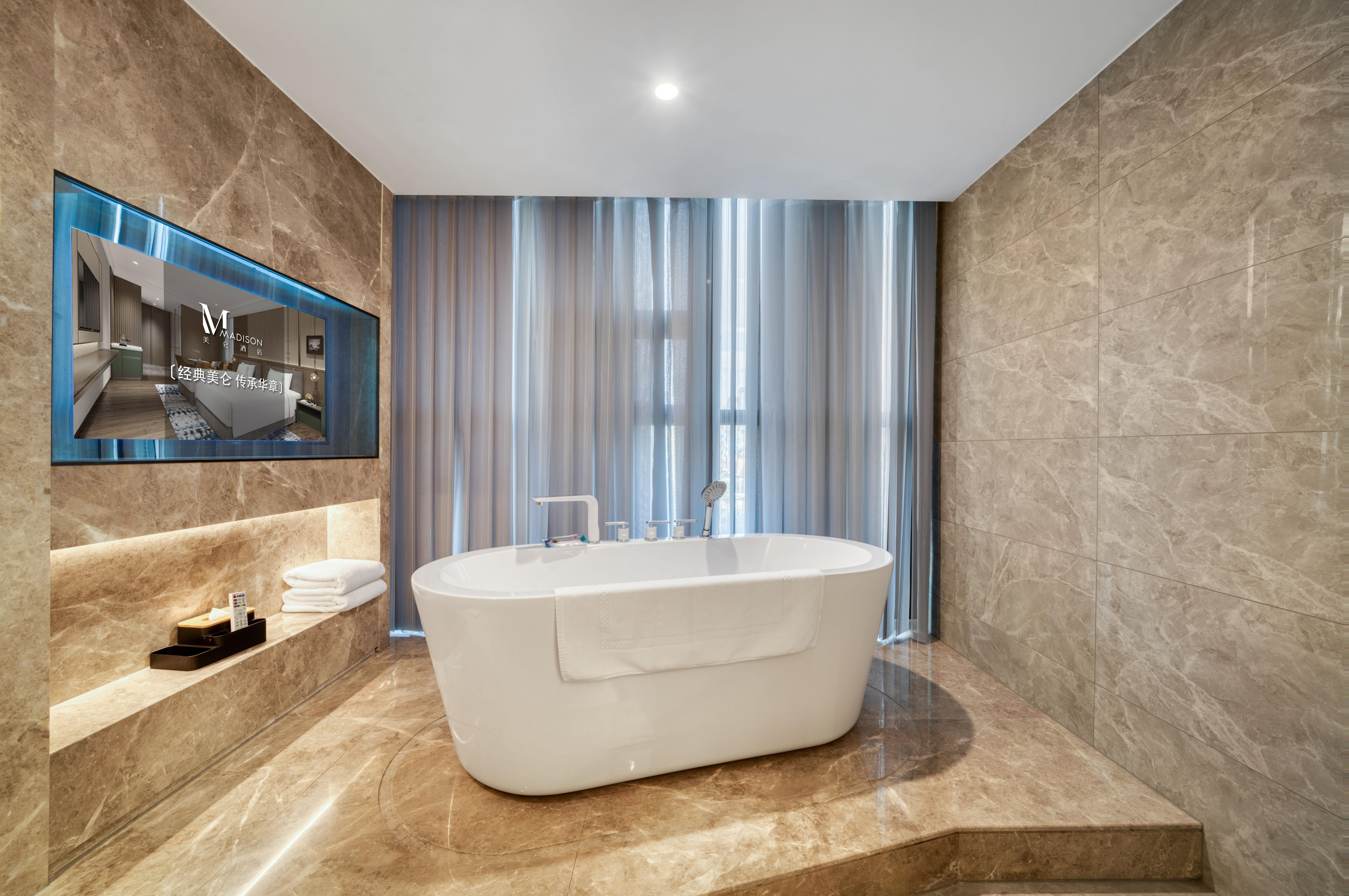 Family Room Superior