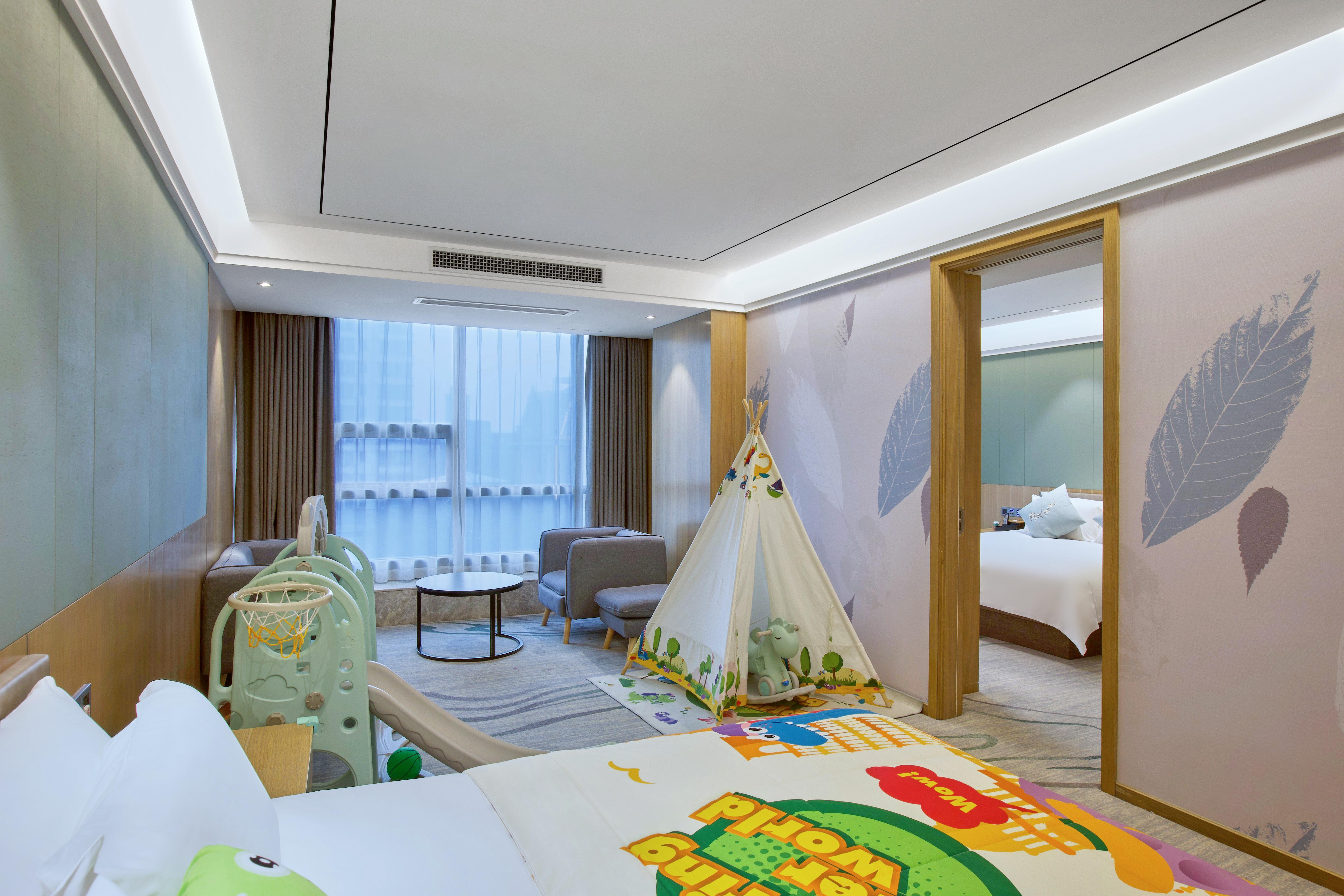 Family Room Standard