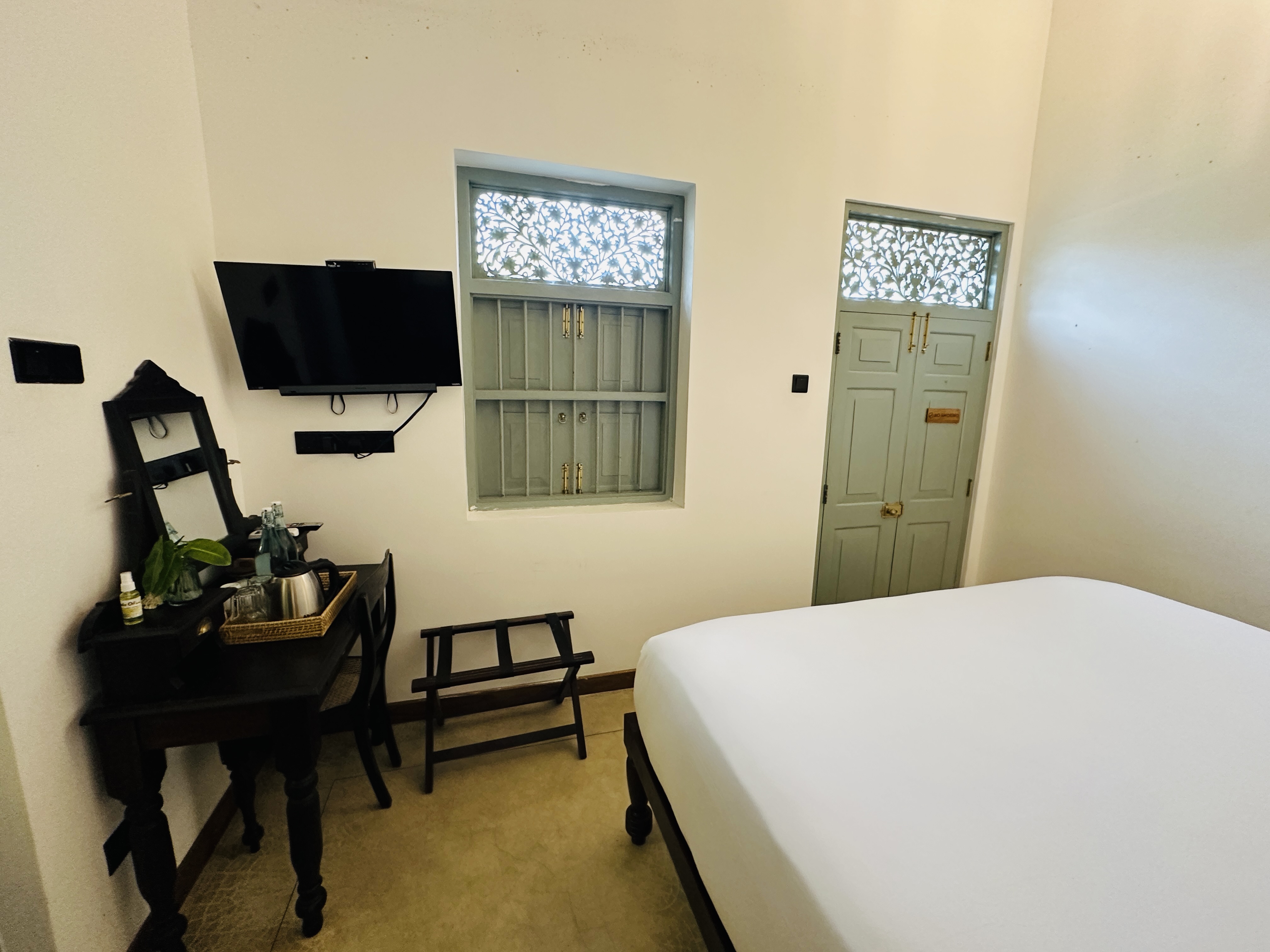 Double Deluxe King Bed