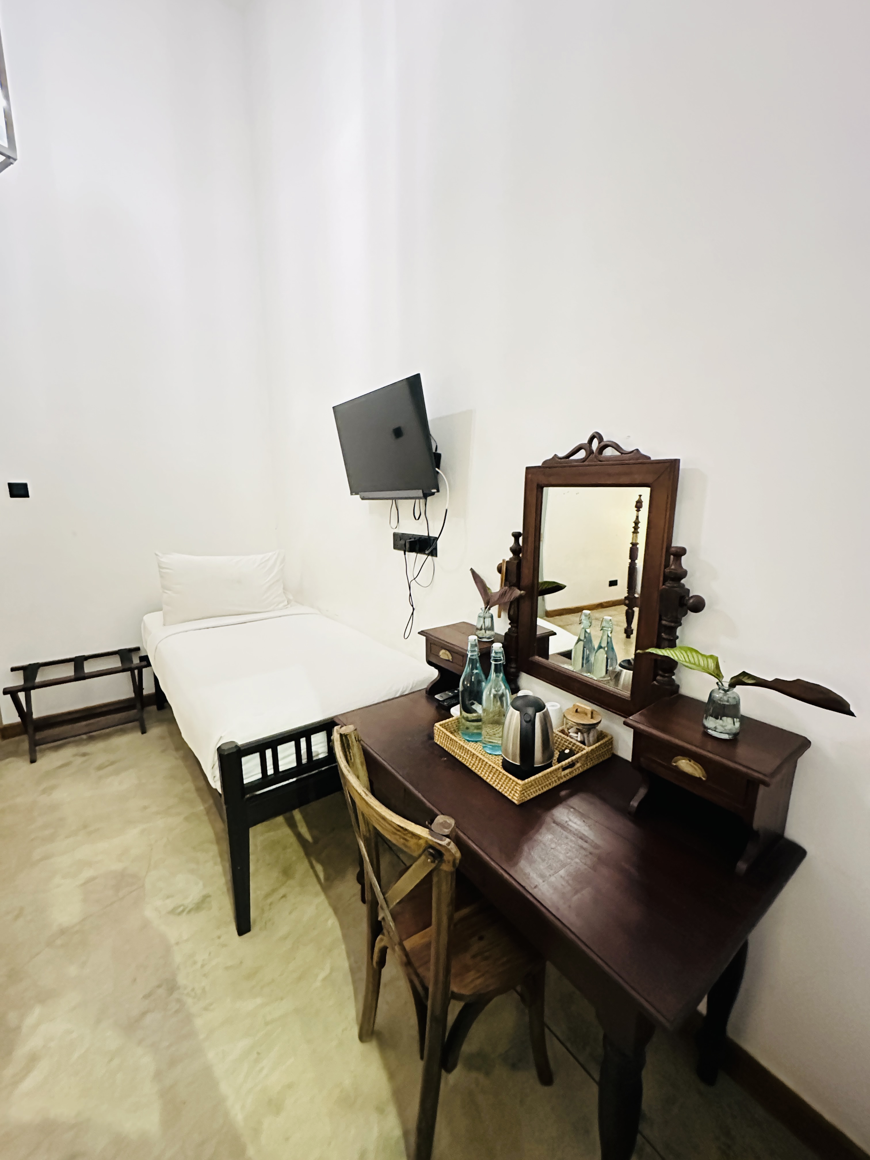 Double Deluxe King Bed