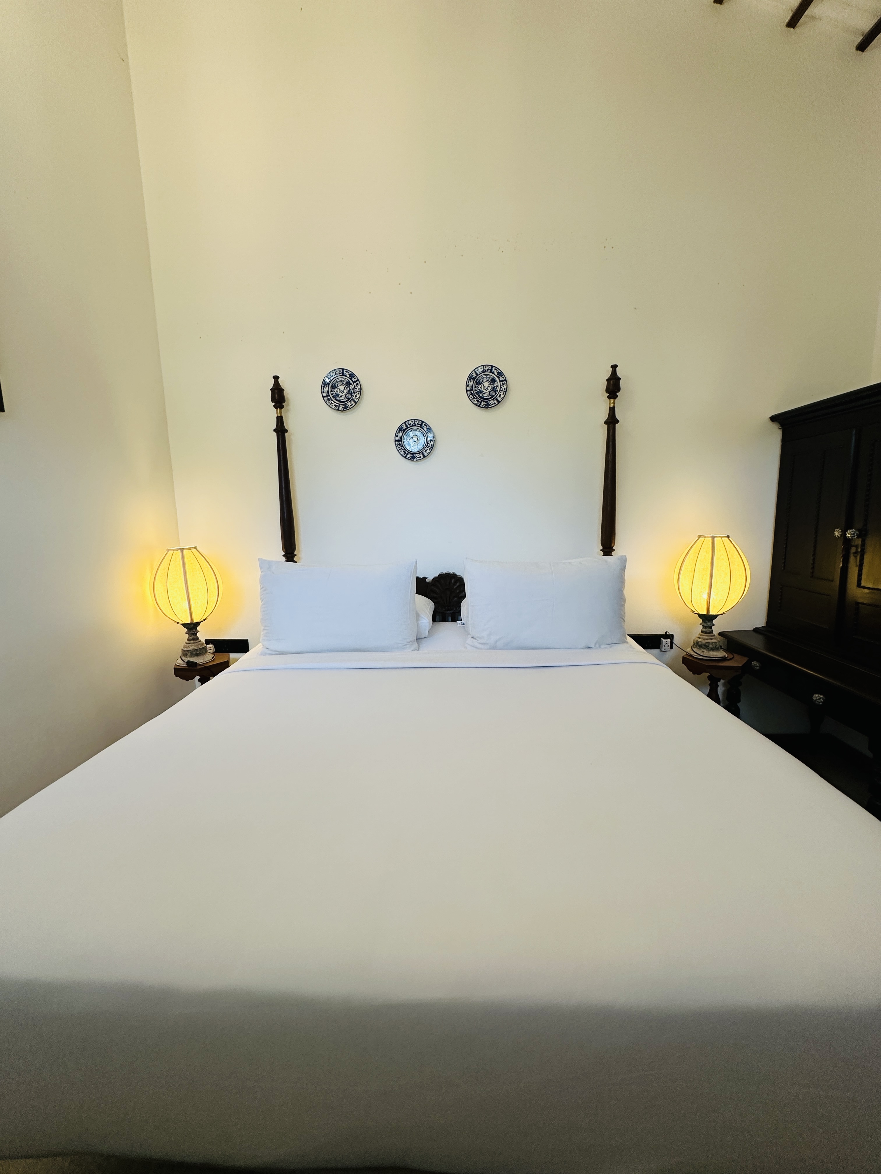 Double Superior King Bed