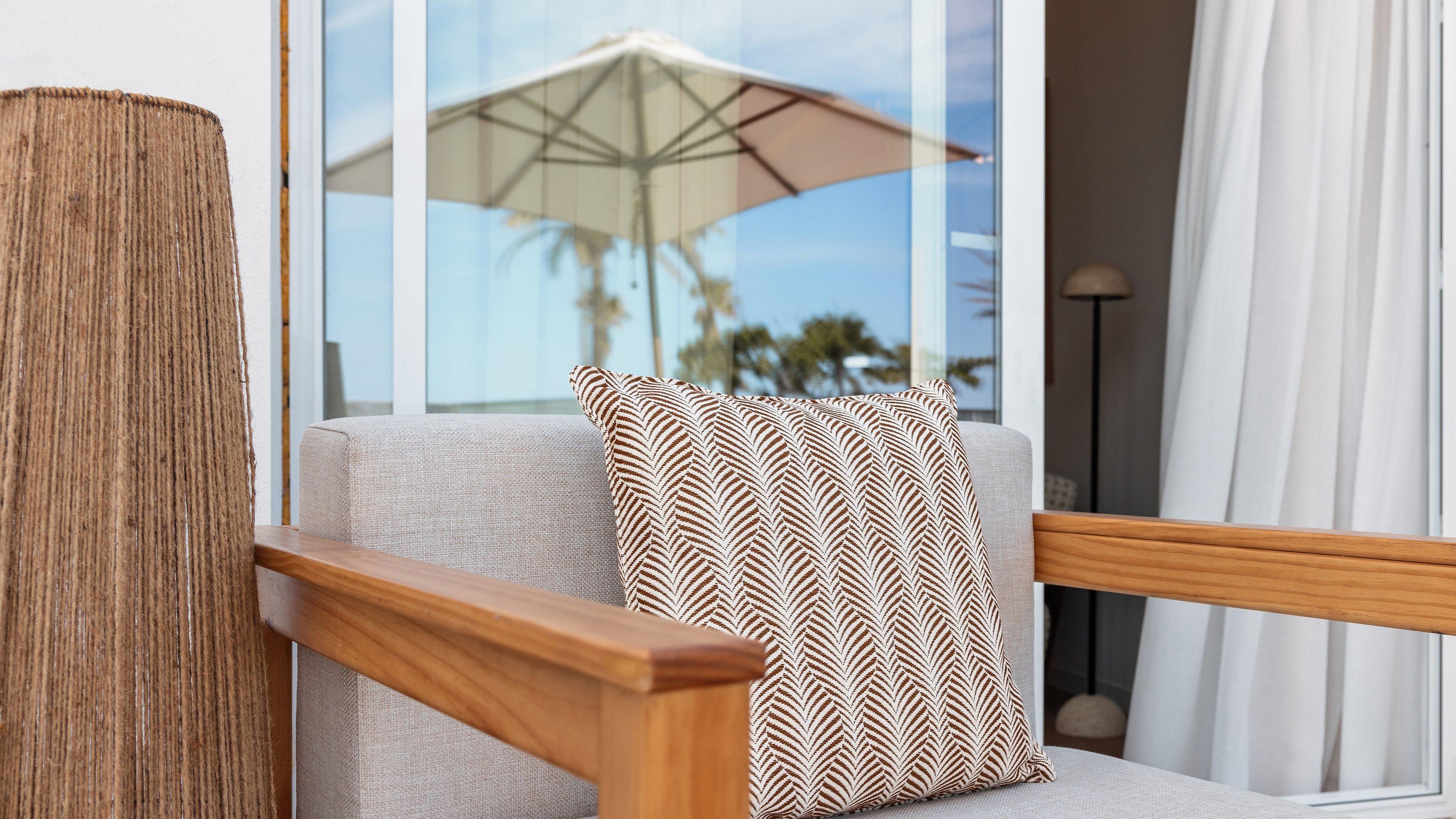 Double Premium Queen Bed