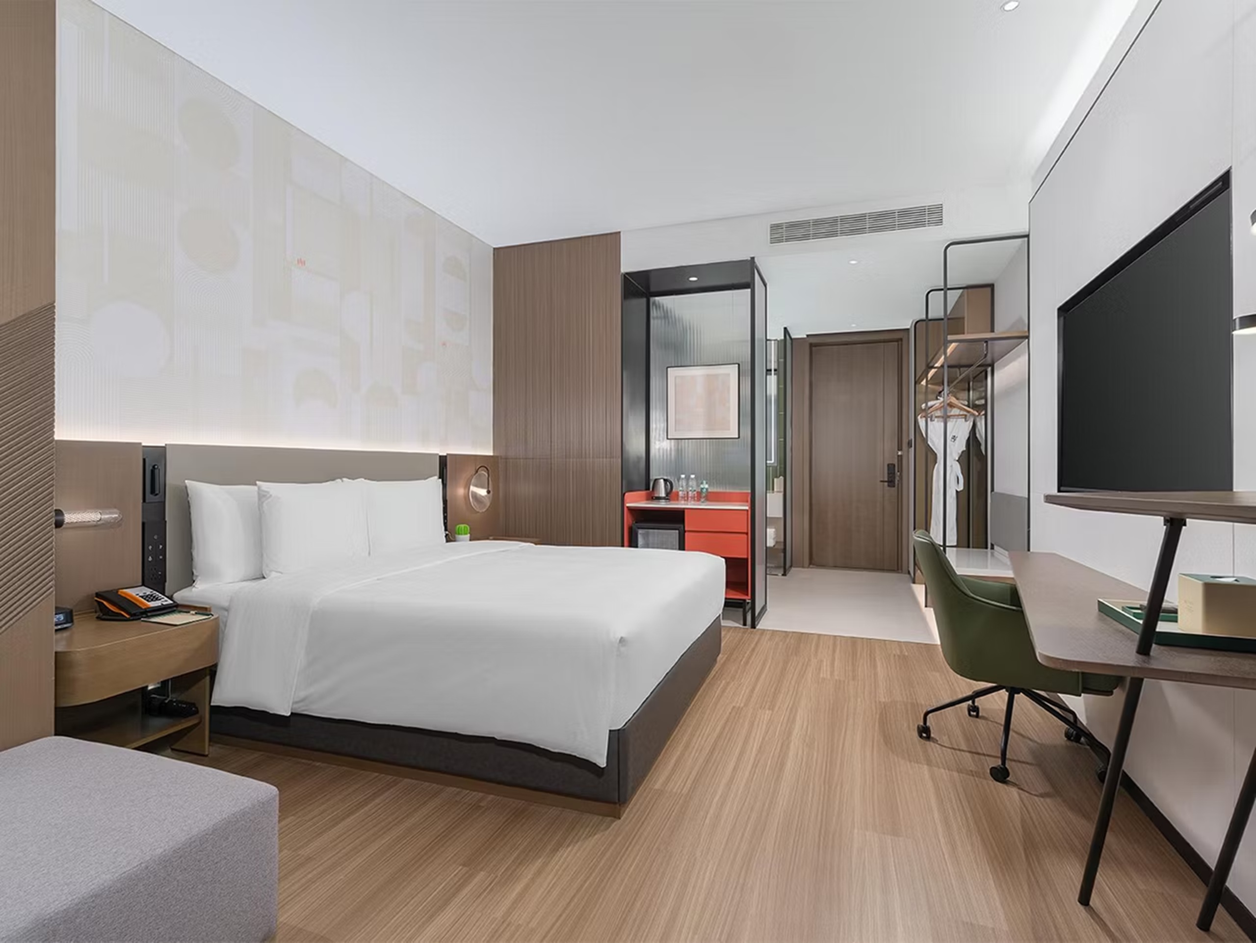 Double Accessible King Size Bed