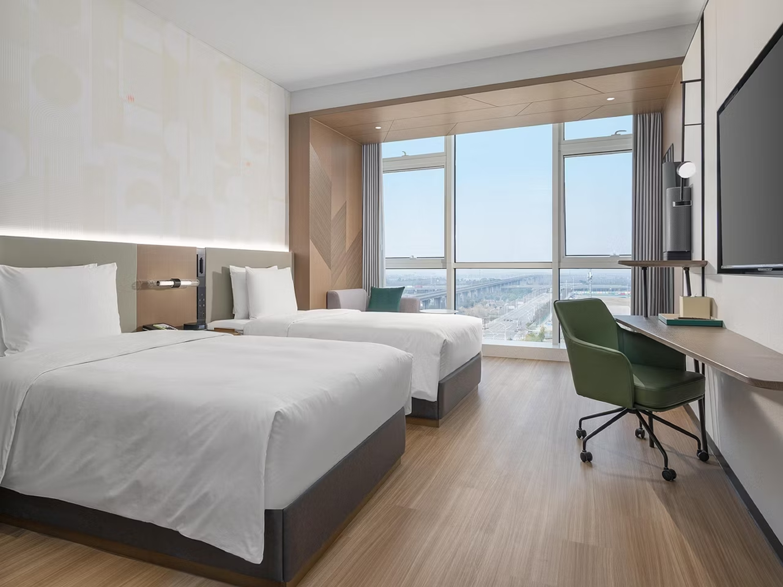 Double Premium with Views