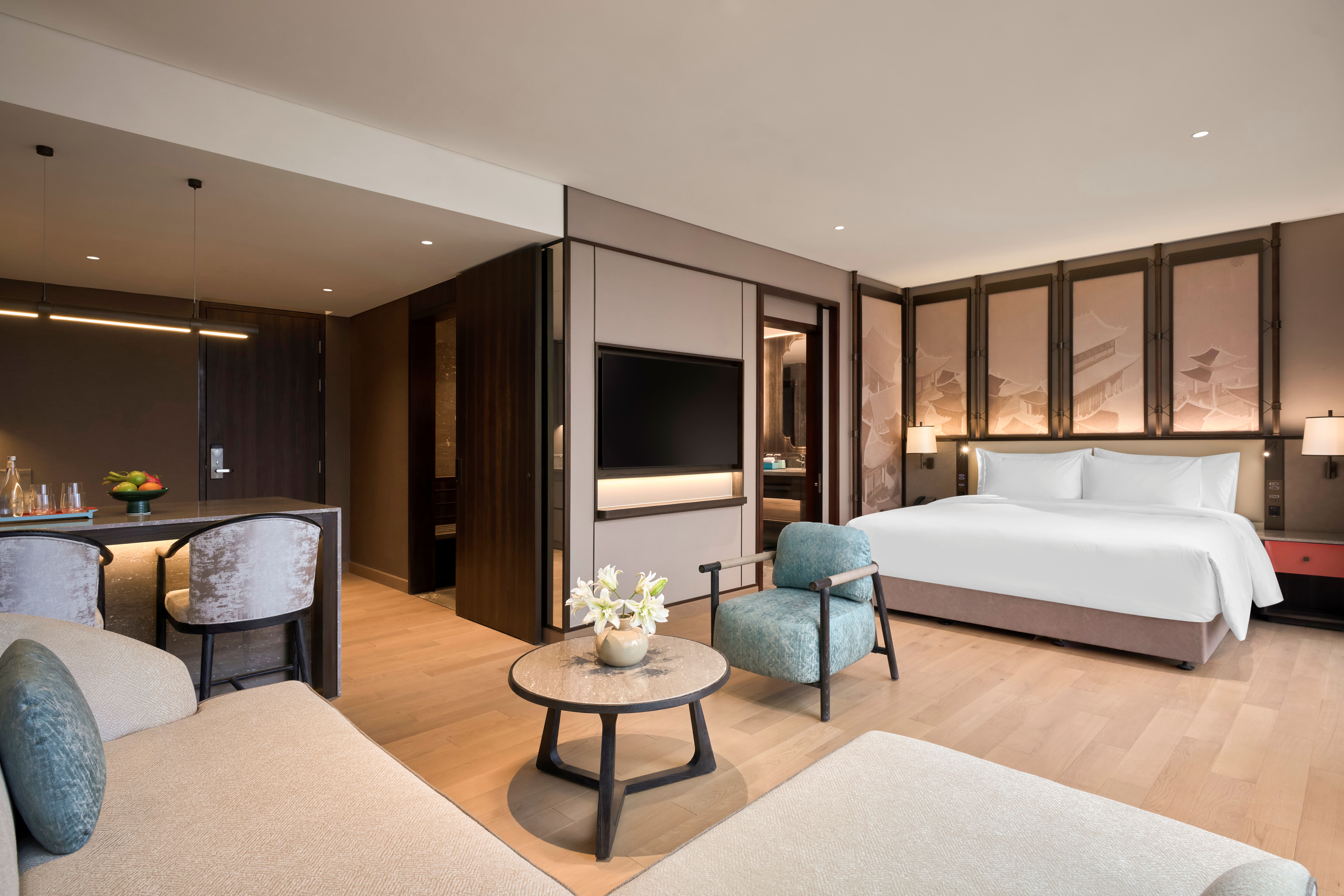 Junior Suite with Balcony