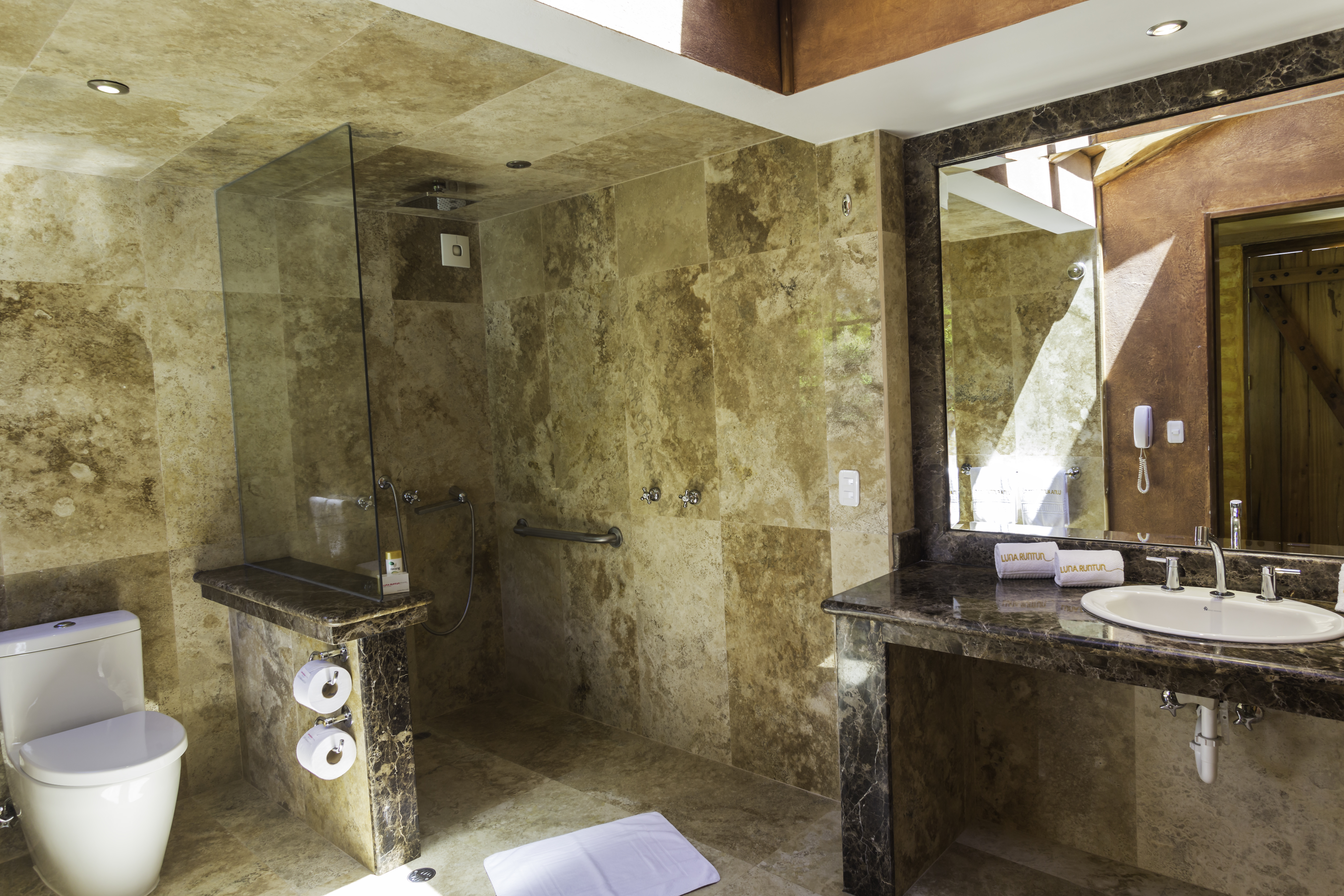 Twin One Bedroom Accessible