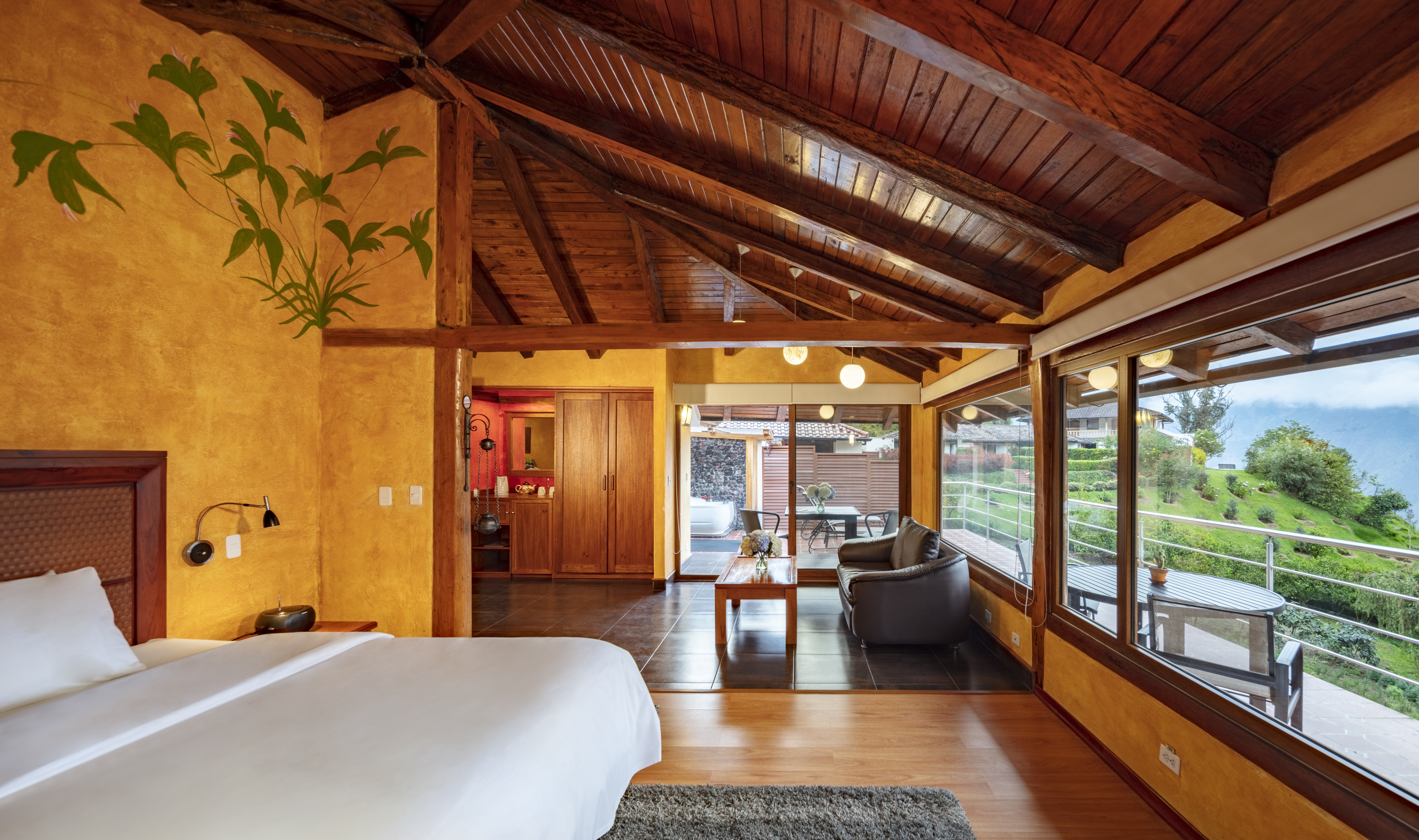 Suite with Jacuzzi with Views