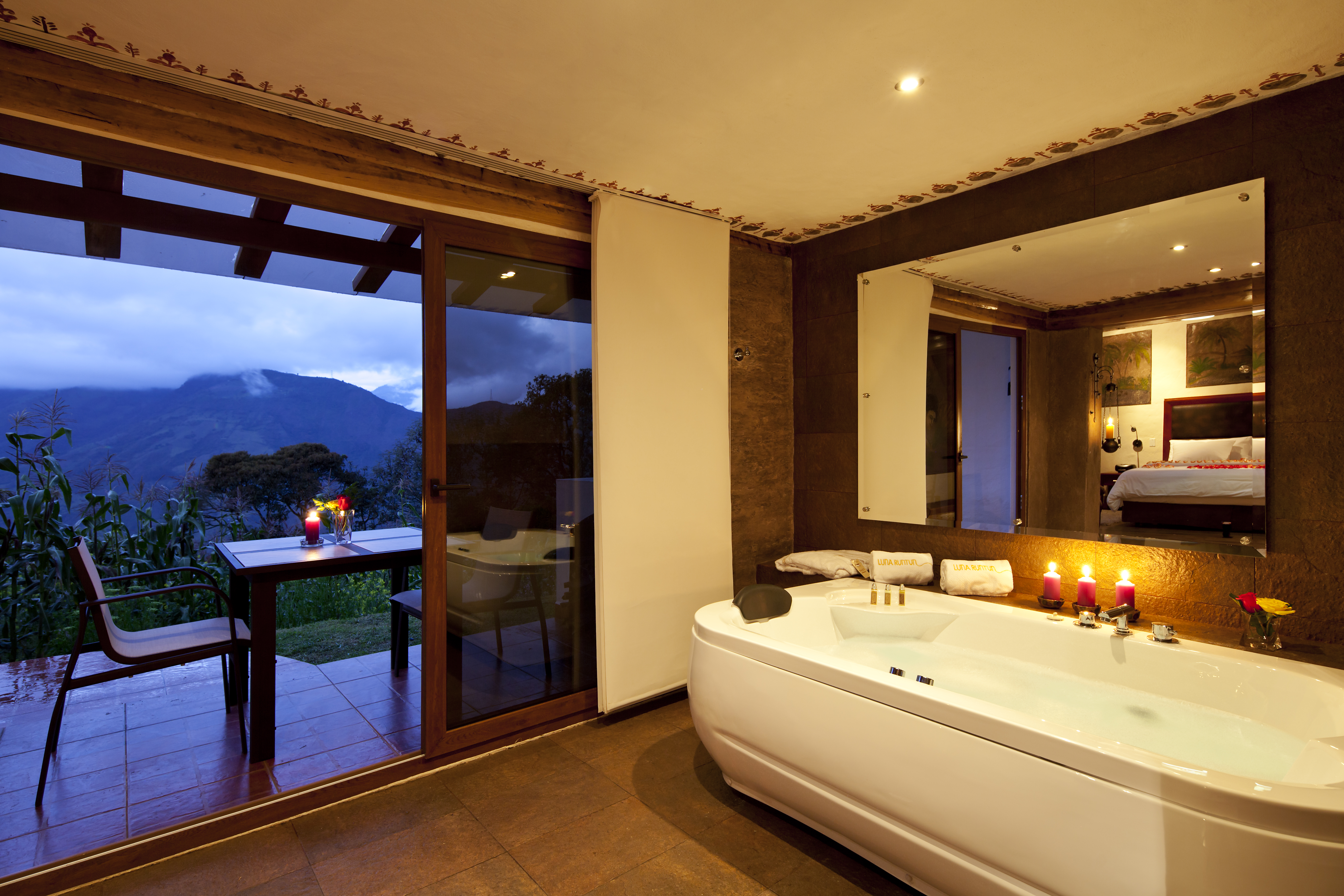 Suite with Jacuzzi