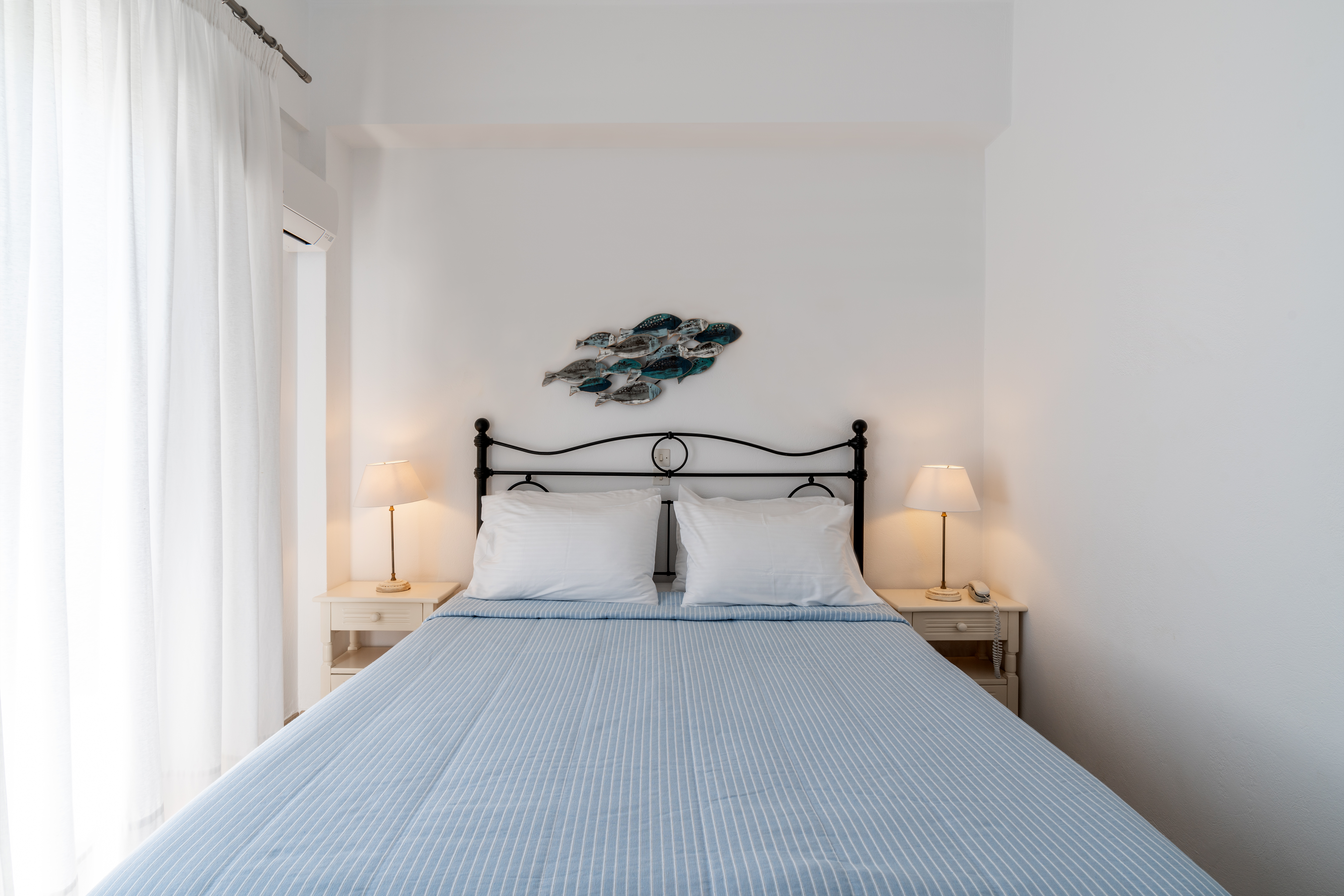 Double or Twin One Bed