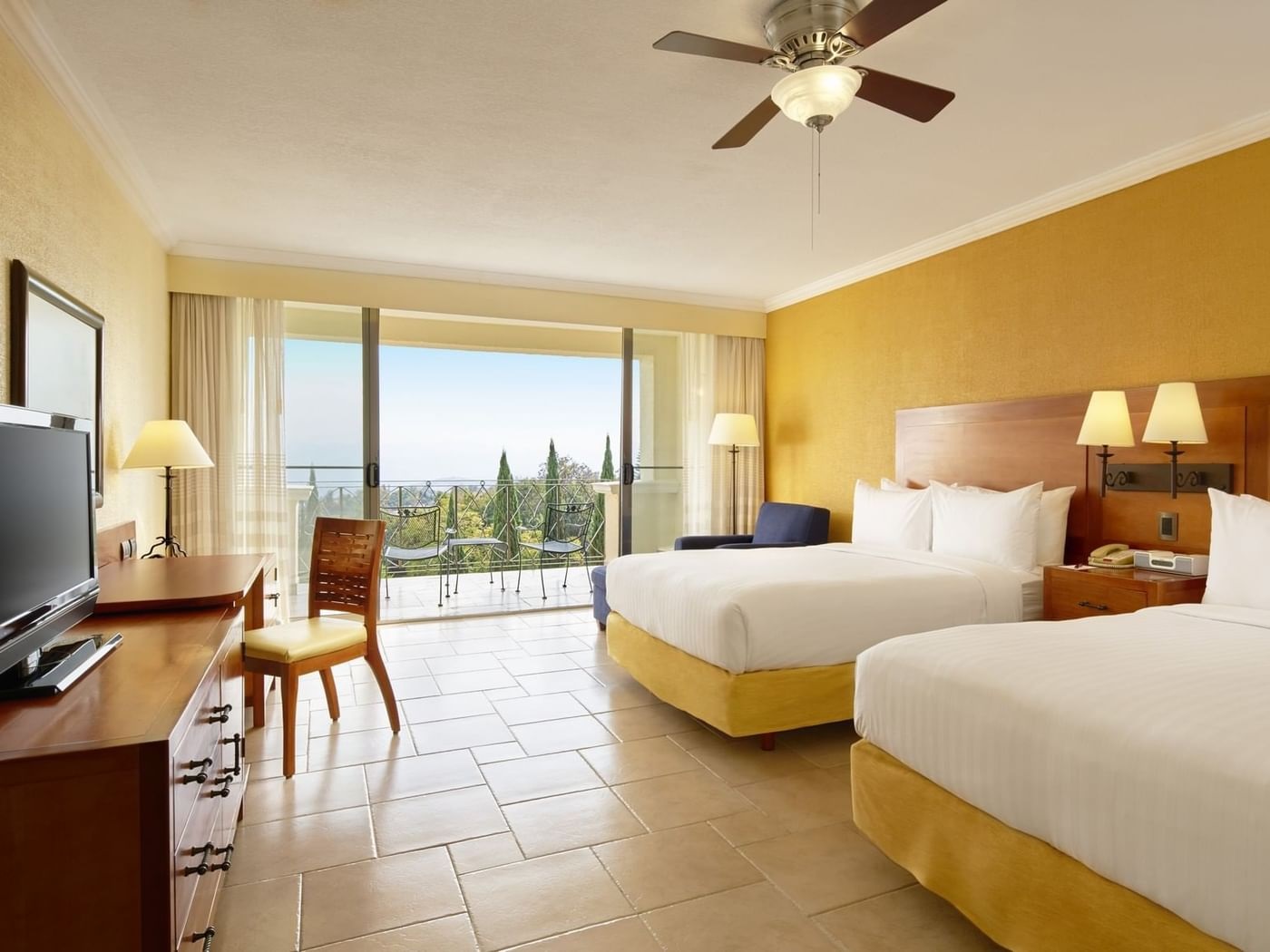 Double Two Queen Beds with Views