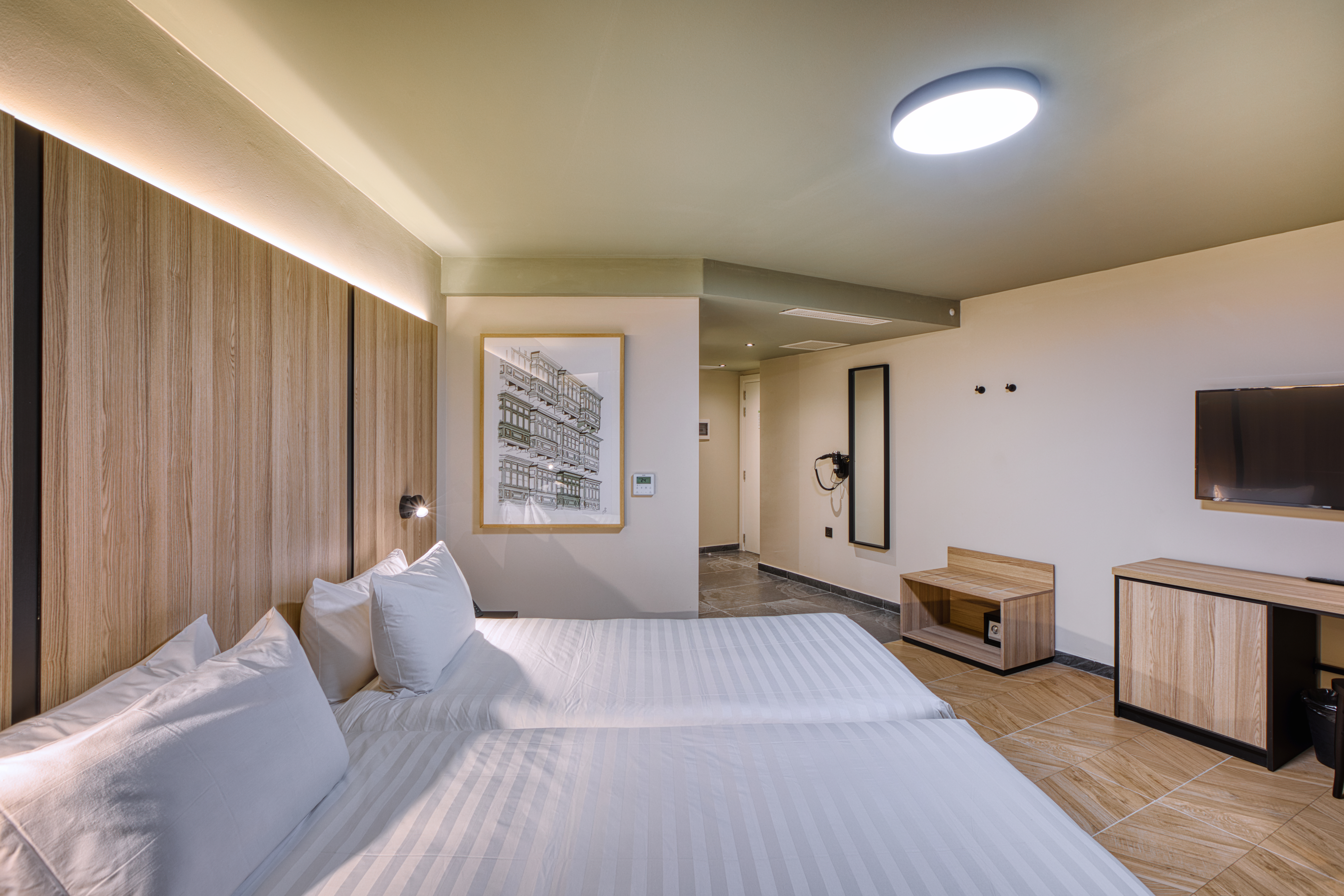 Double or Twin Superior