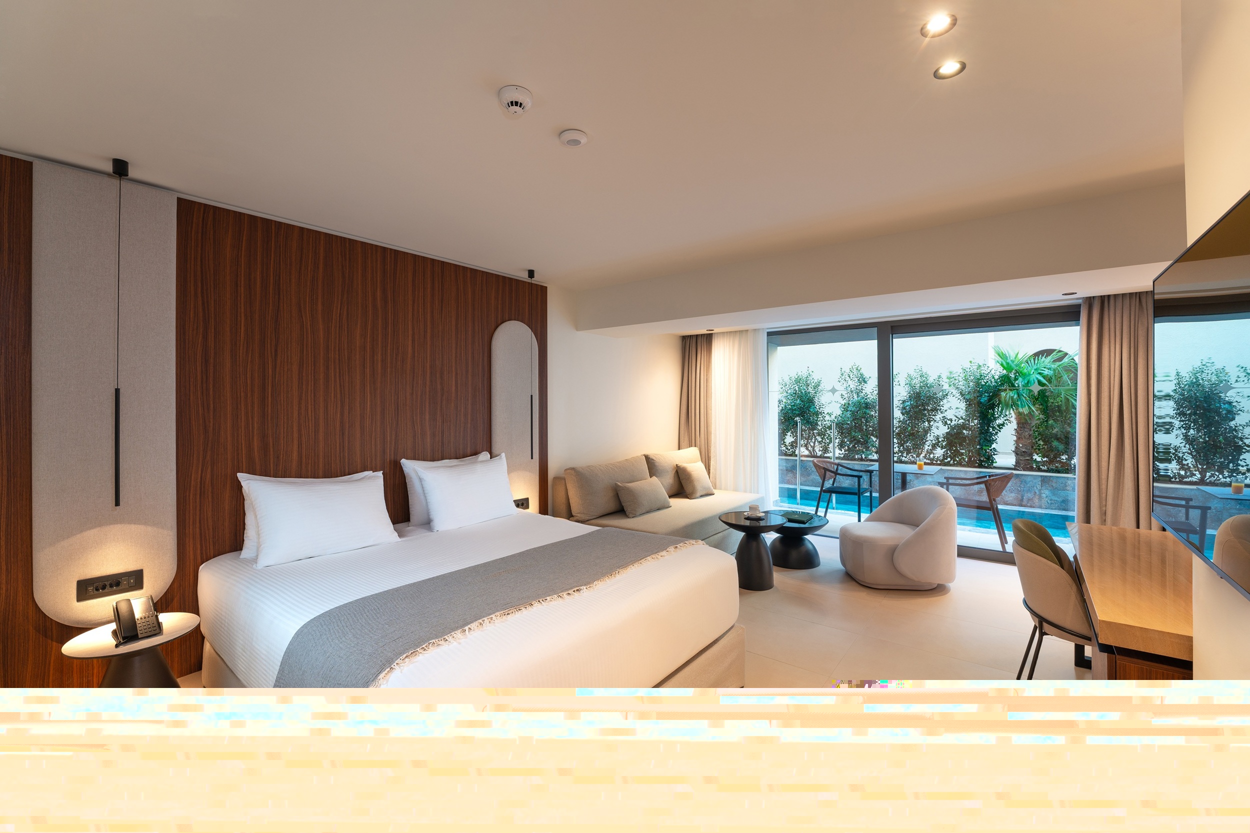 Triple Deluxe Pool View