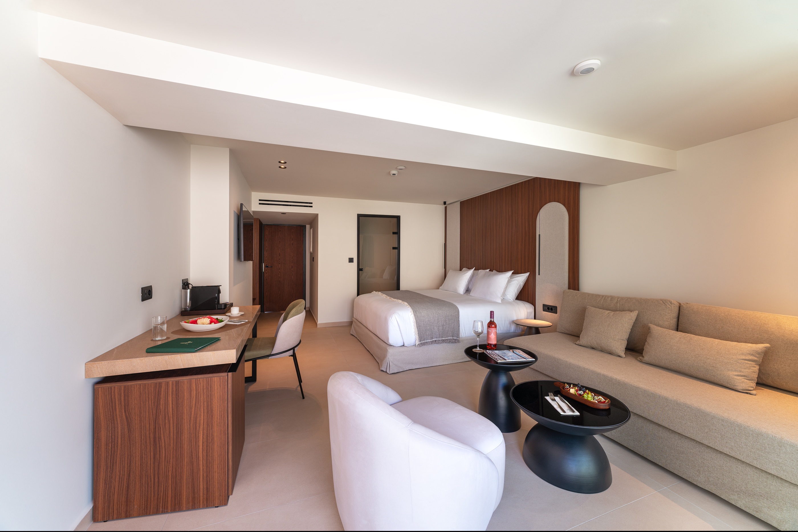 Triple Deluxe One Bed