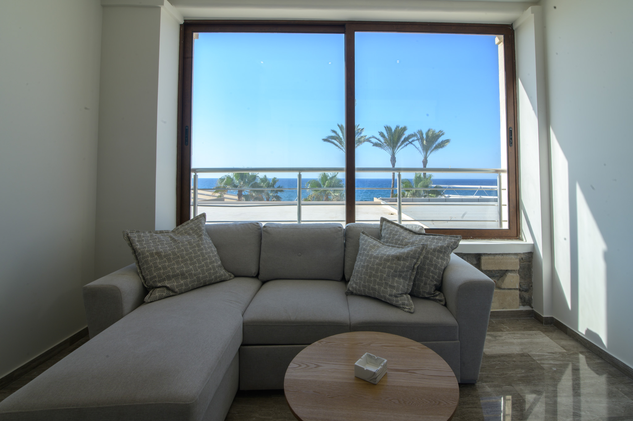 Suite Deluxe Sea View with Balcony