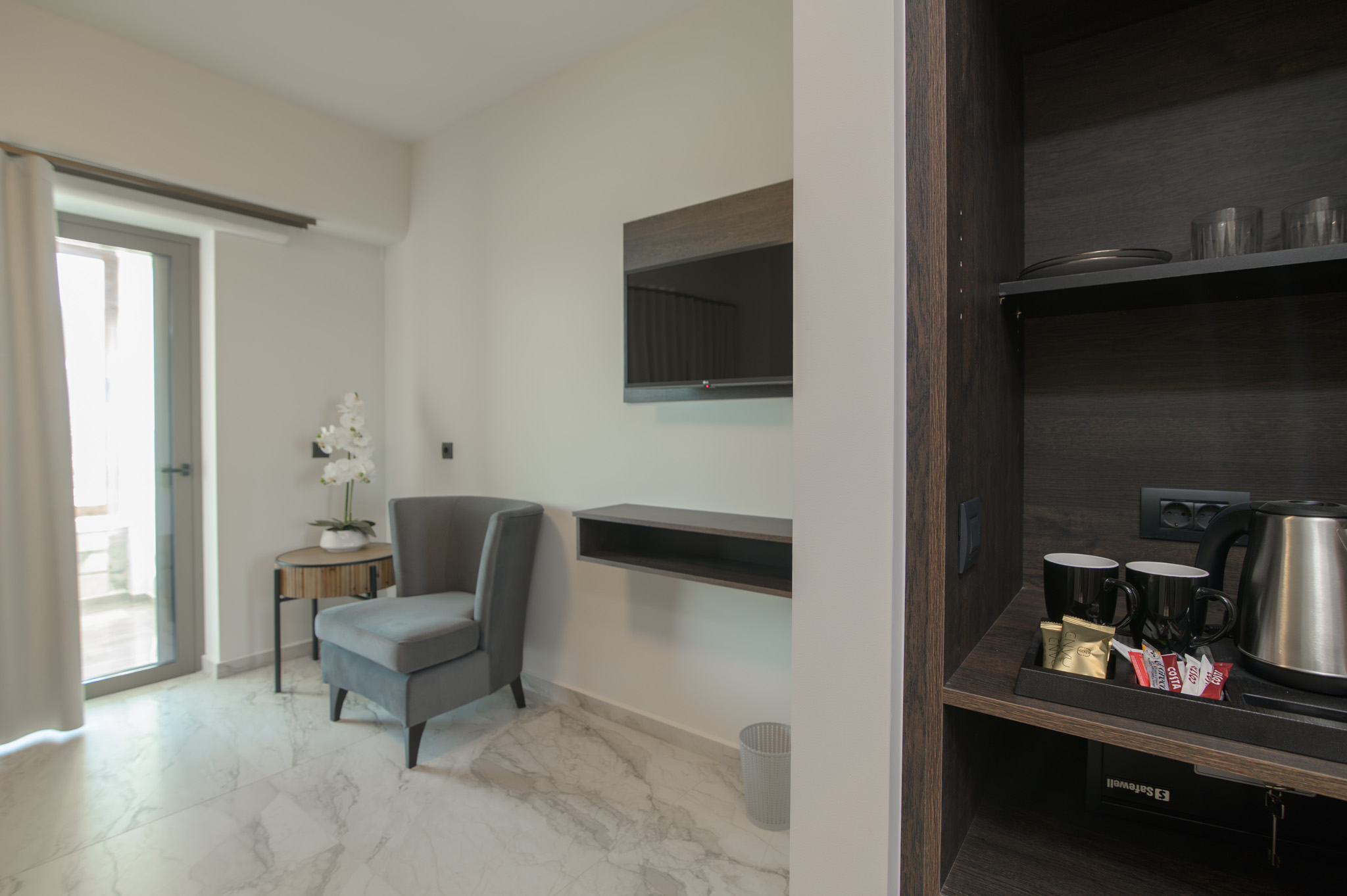 Suite Deluxe Sea View with Balcony
