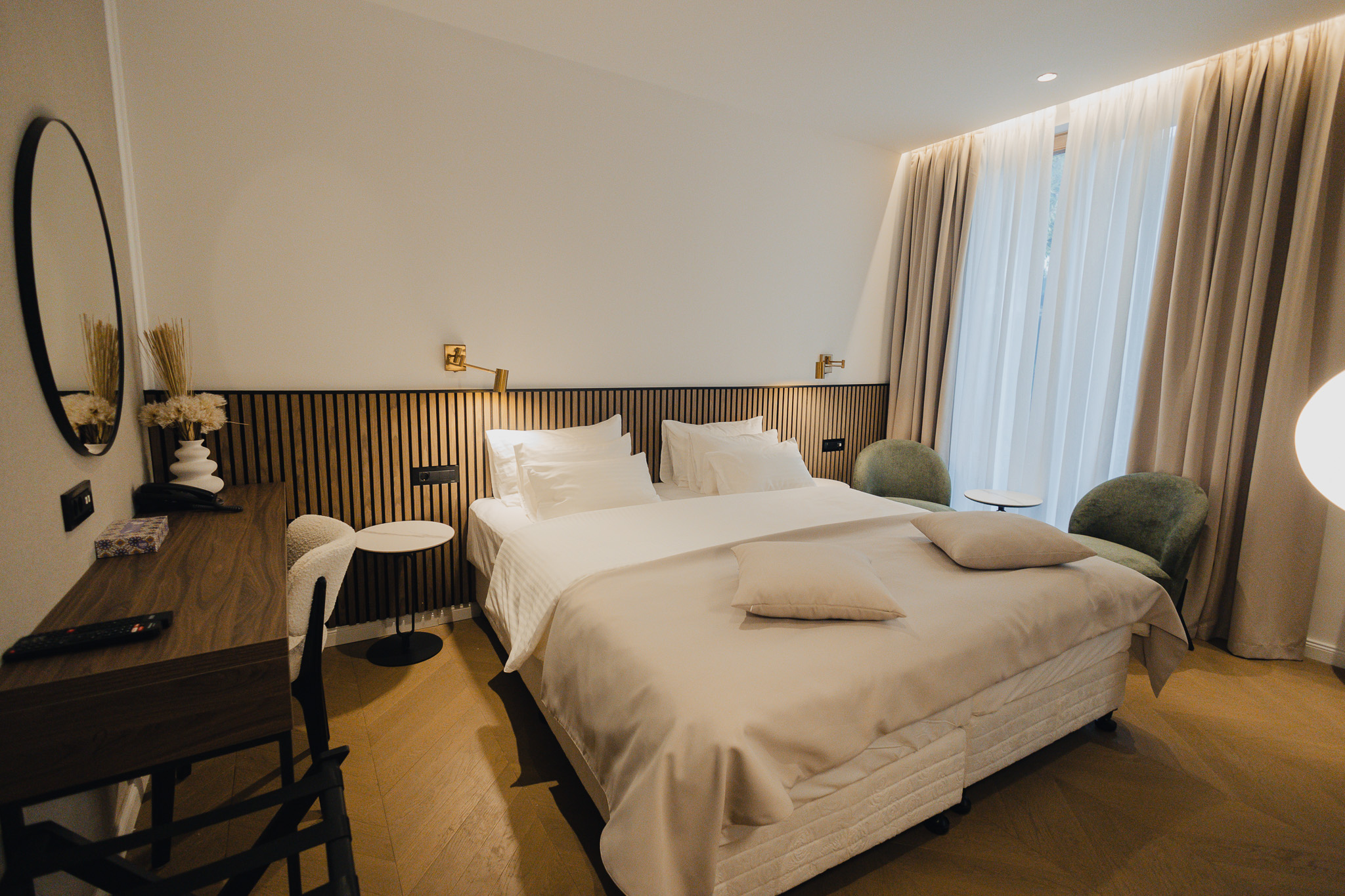 Double or Twin Deluxe