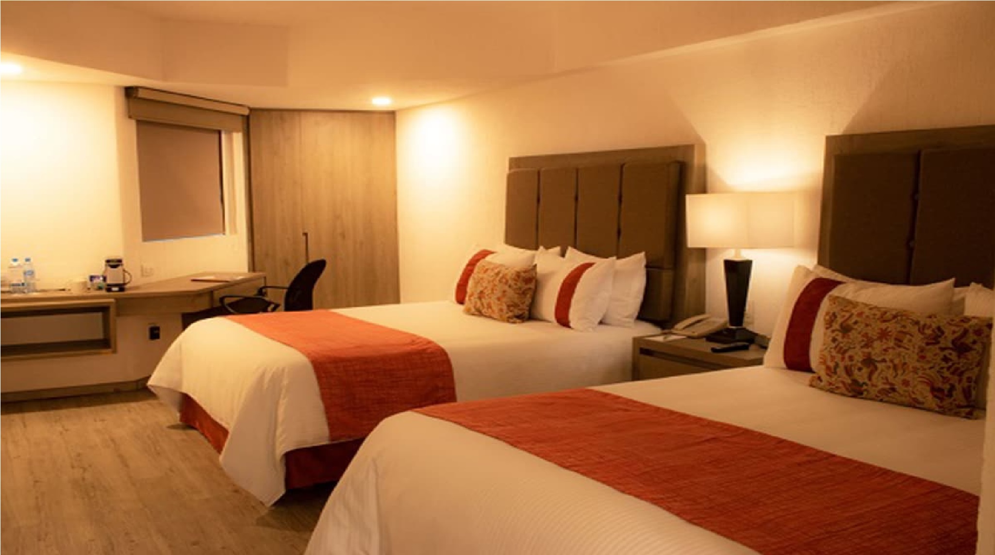 Room Deluxe Two Bedroom