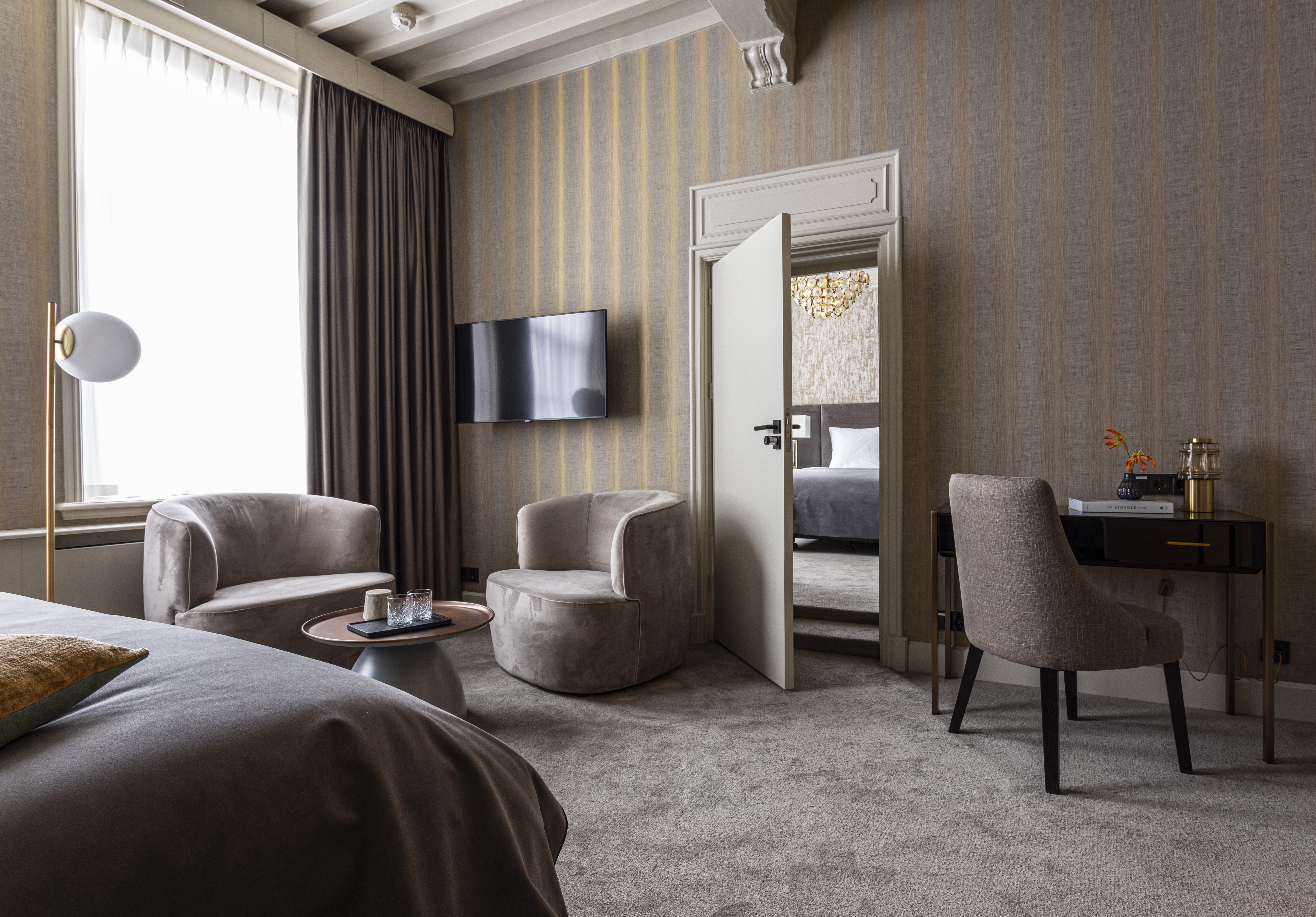 Family Room Connecting Room