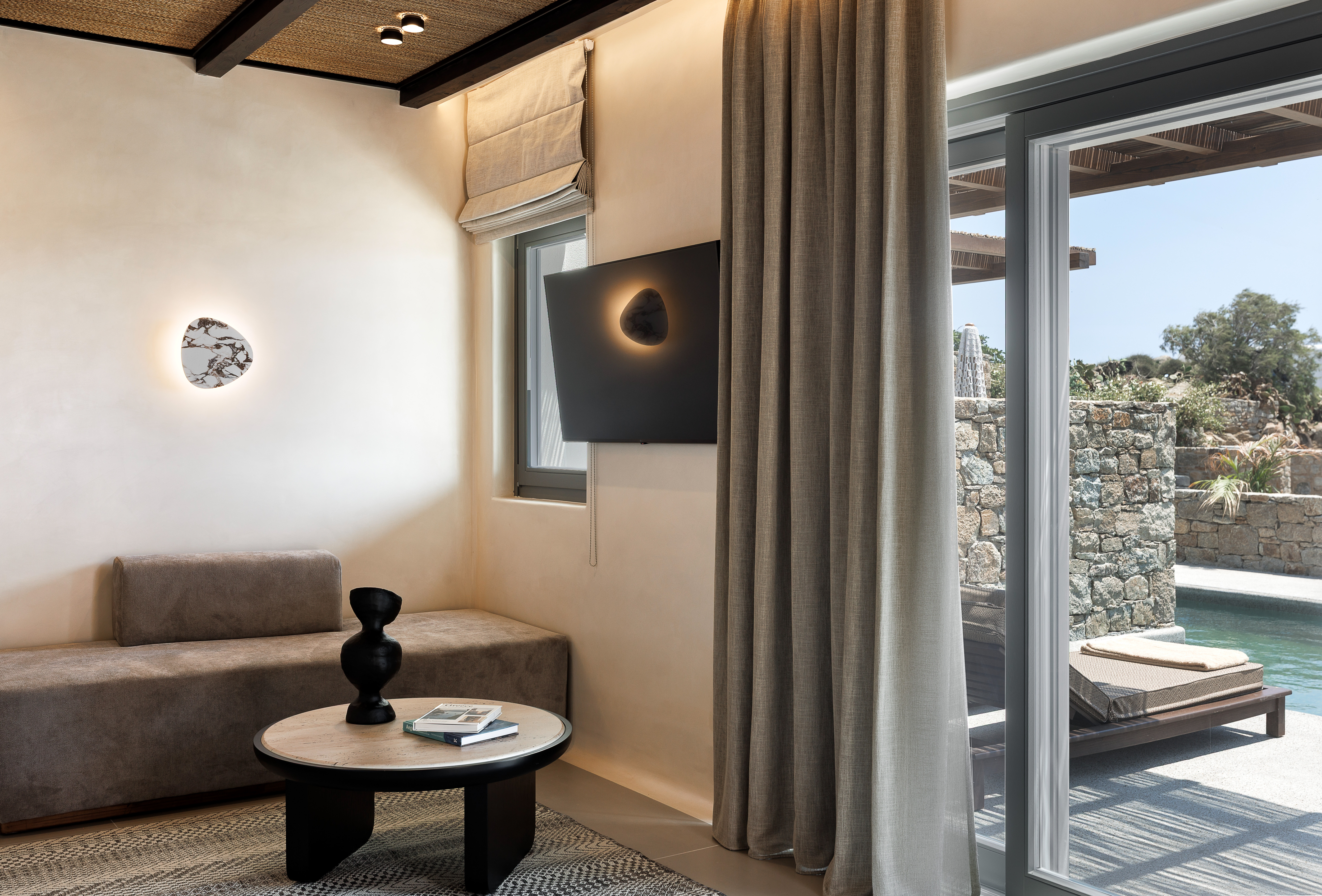 Junior Suite Sea View Pool View