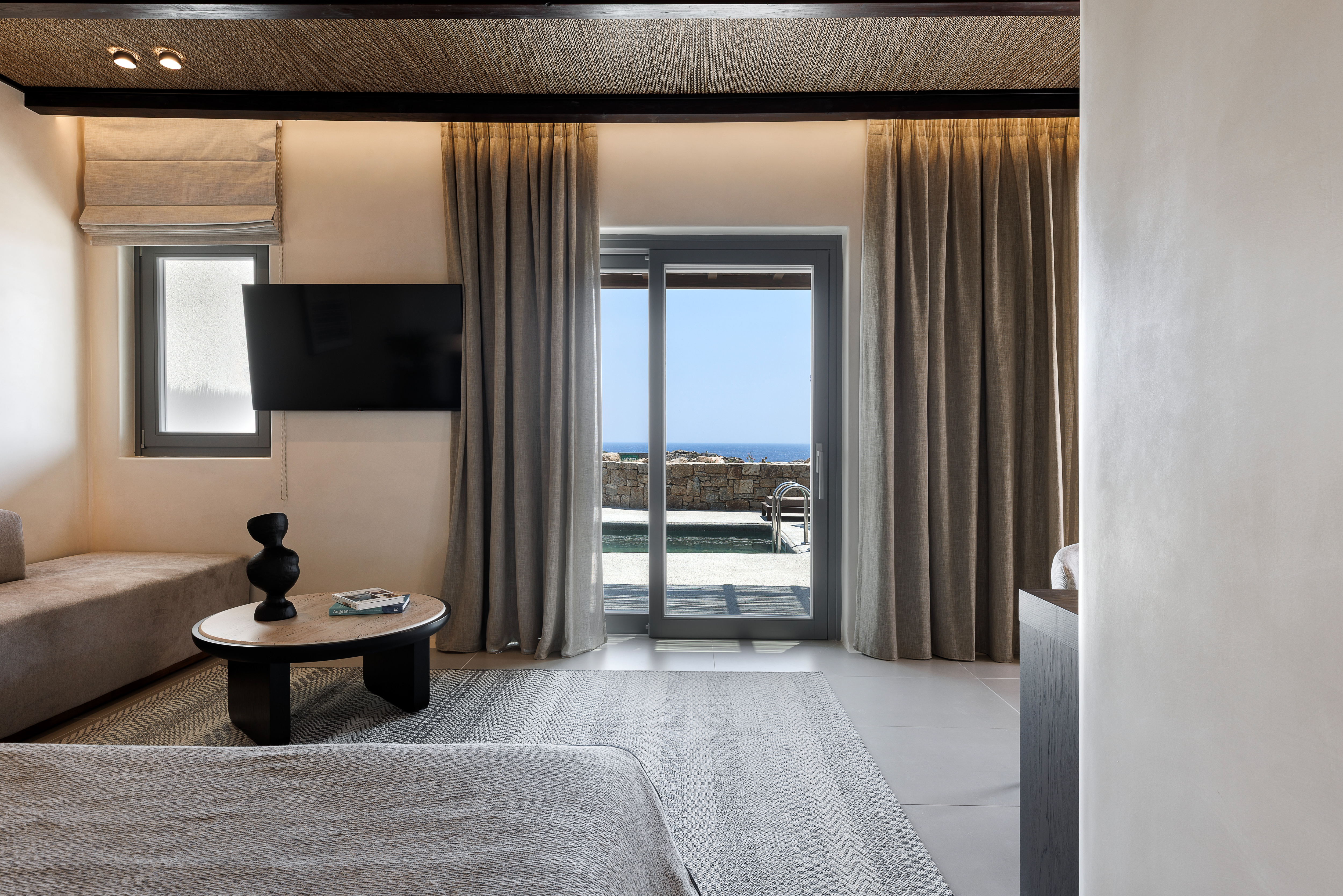 Junior Suite Sea View Pool View