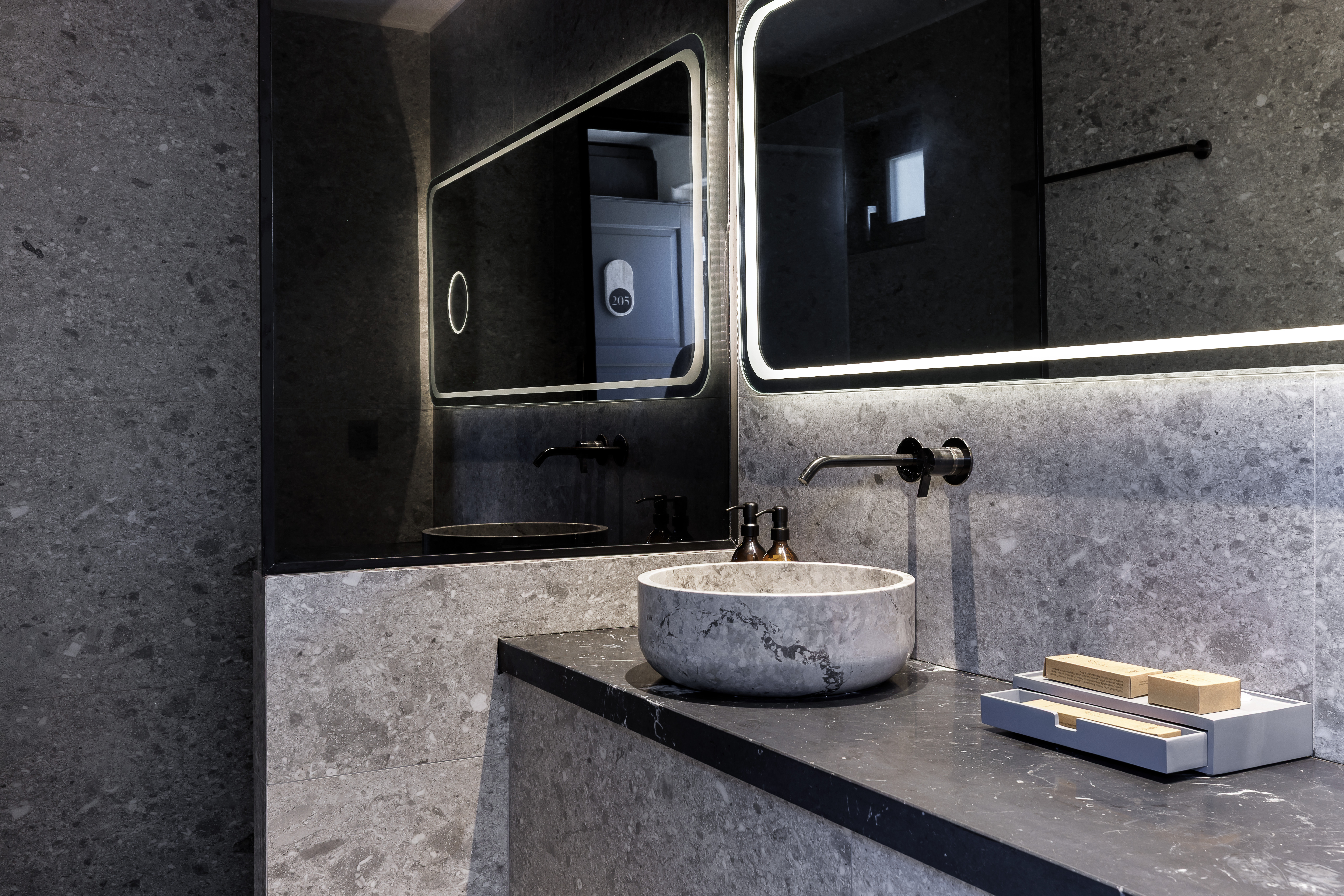 Double Deluxe Side Sea View