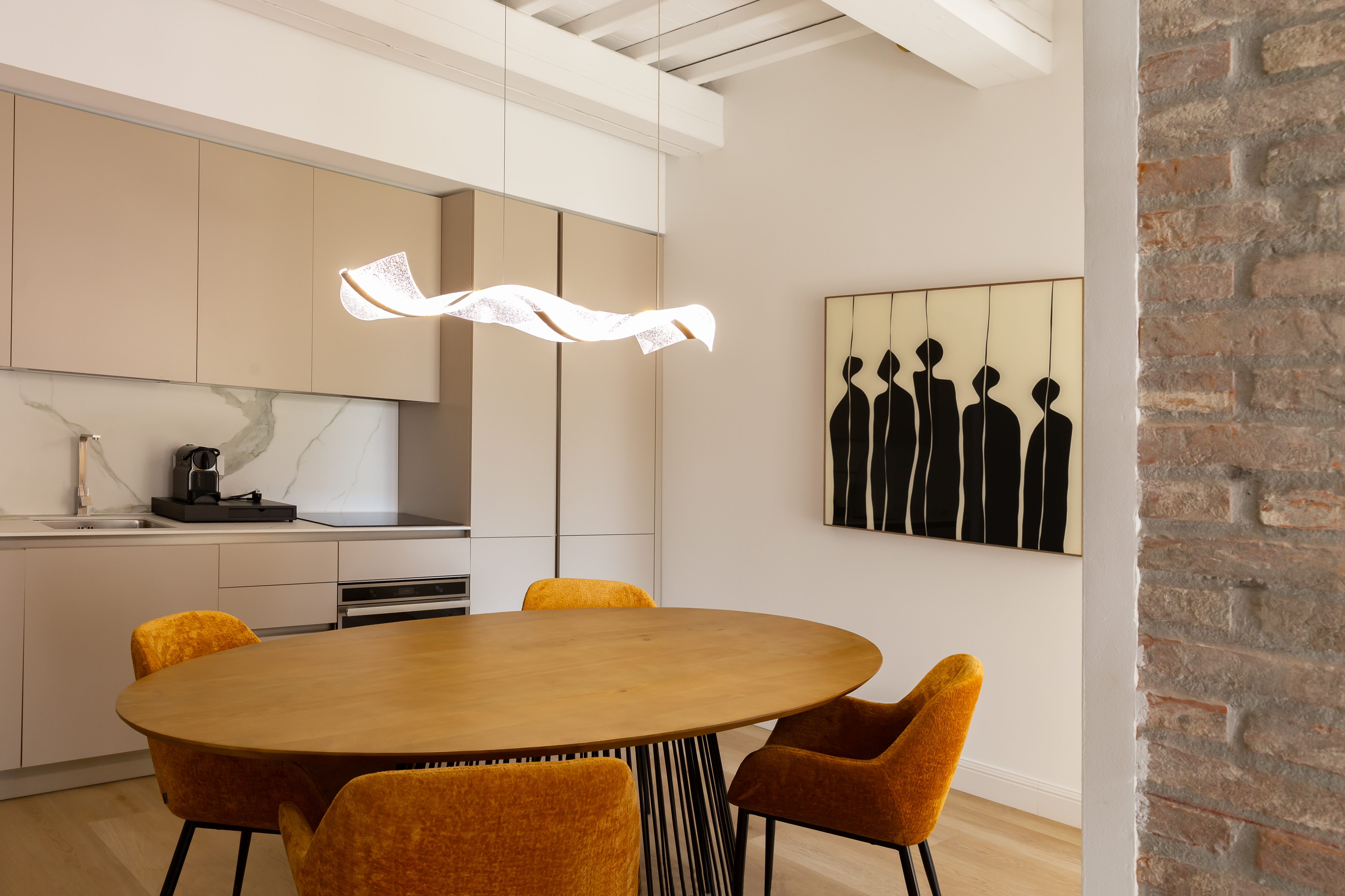 Suite Capacity 4 One Bedroom