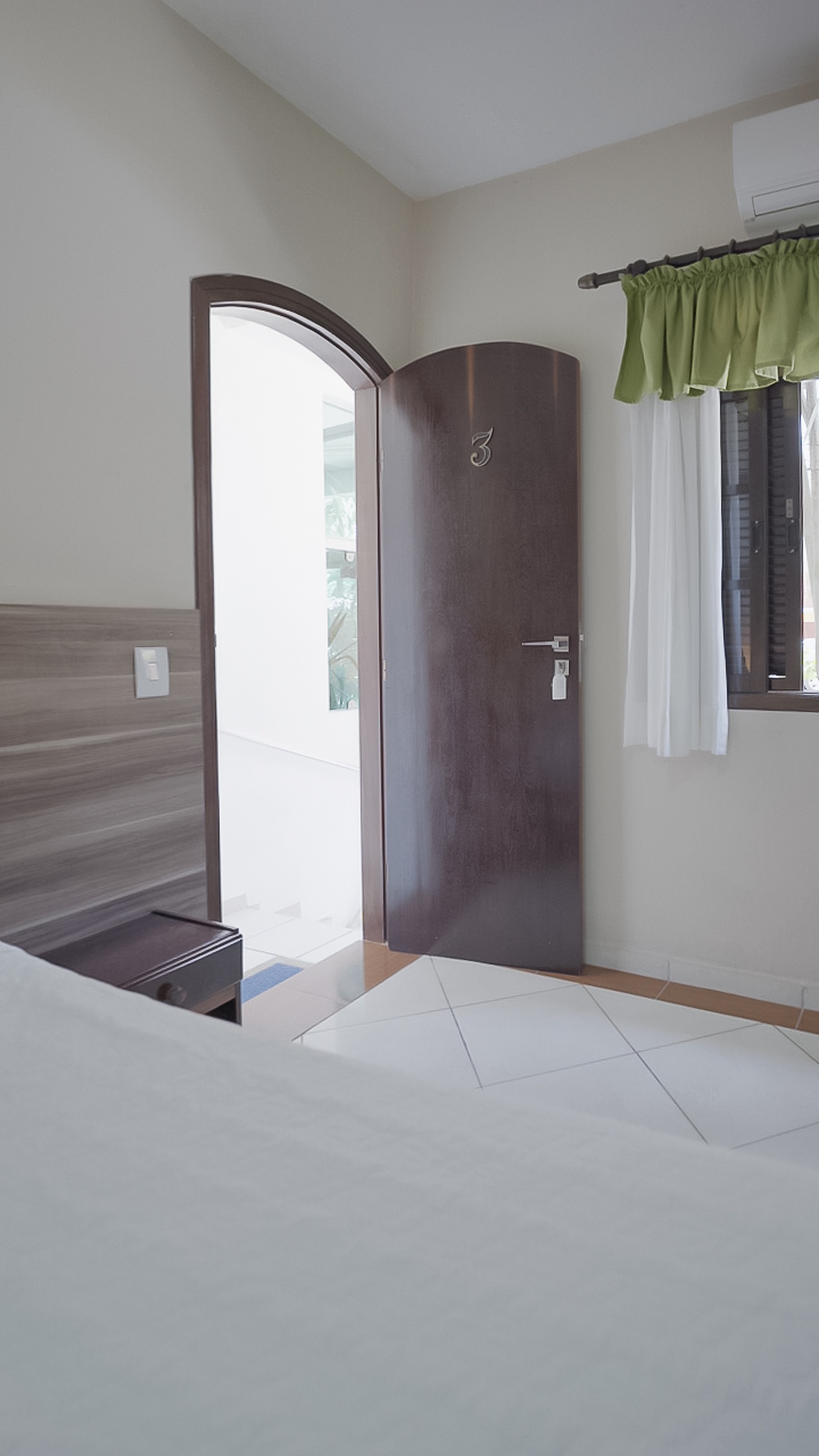 Double or Twin Standard