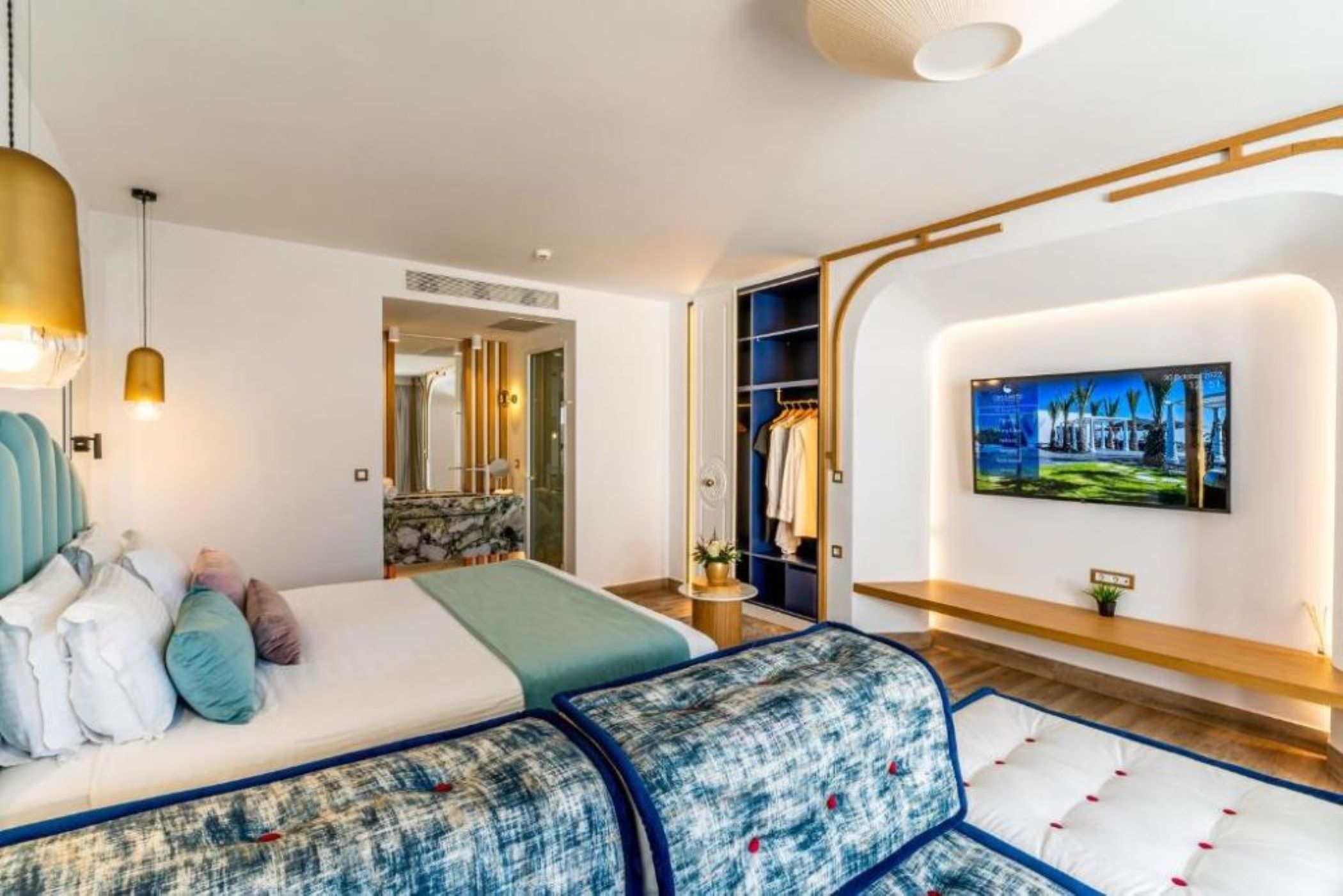 Junior Suite with Double Bed